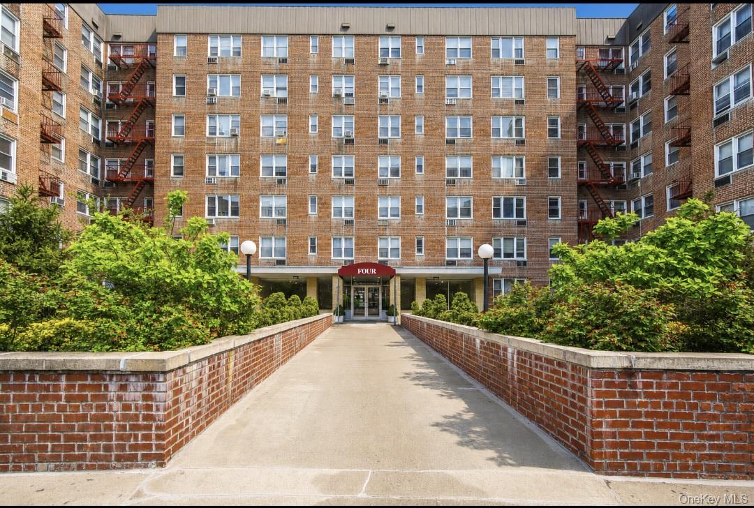 4 Sadore Lane Unit: 1-O
