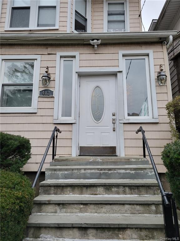 412 Warburton Avenue Unit: 3