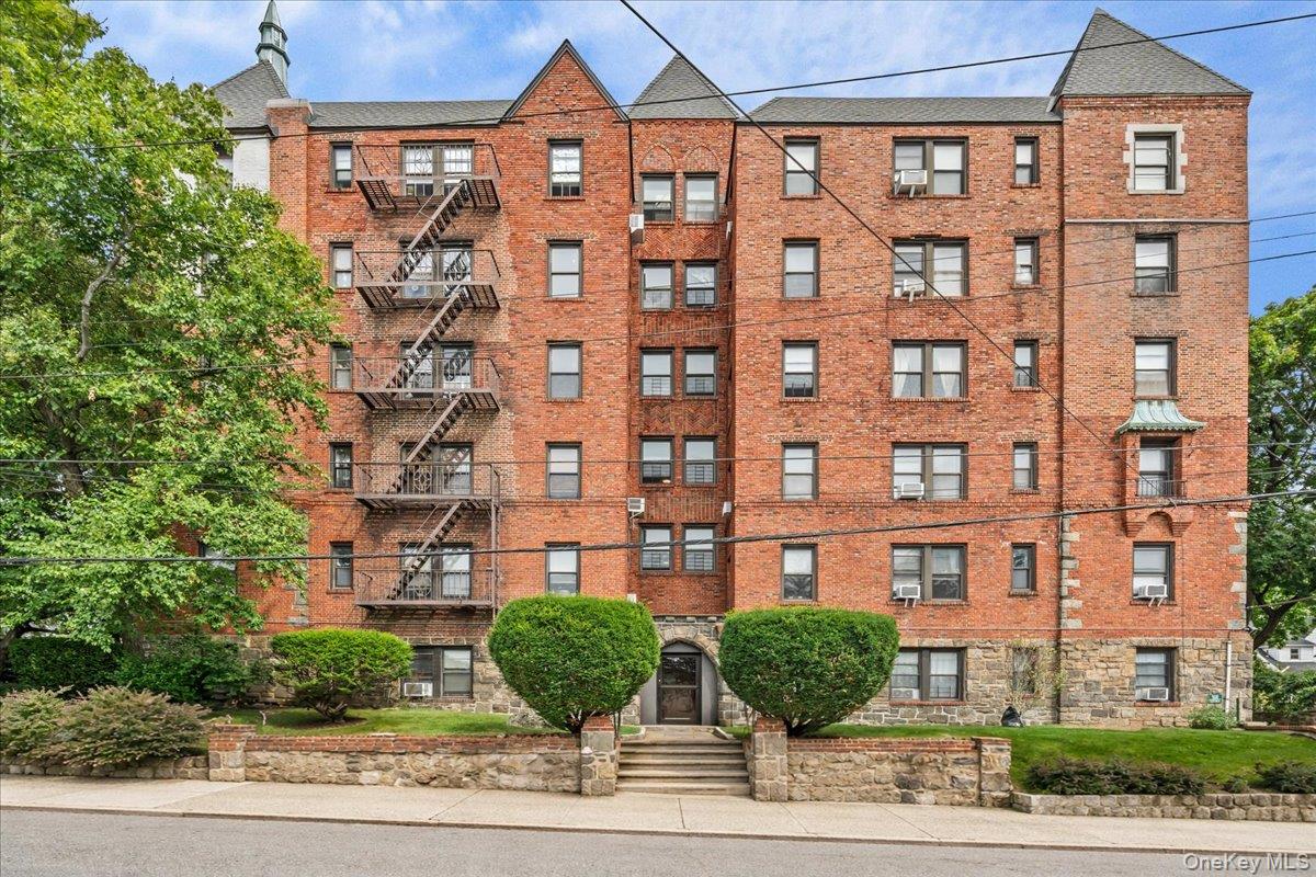 20 William Street Unit: 5J