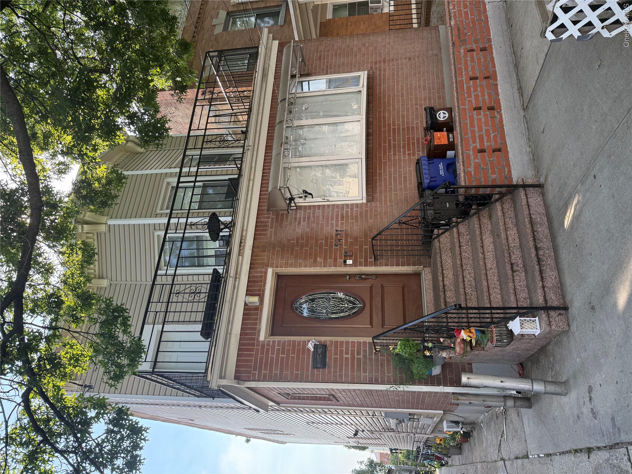 94-37 112Th St, South Richmond Hill, NY 11419