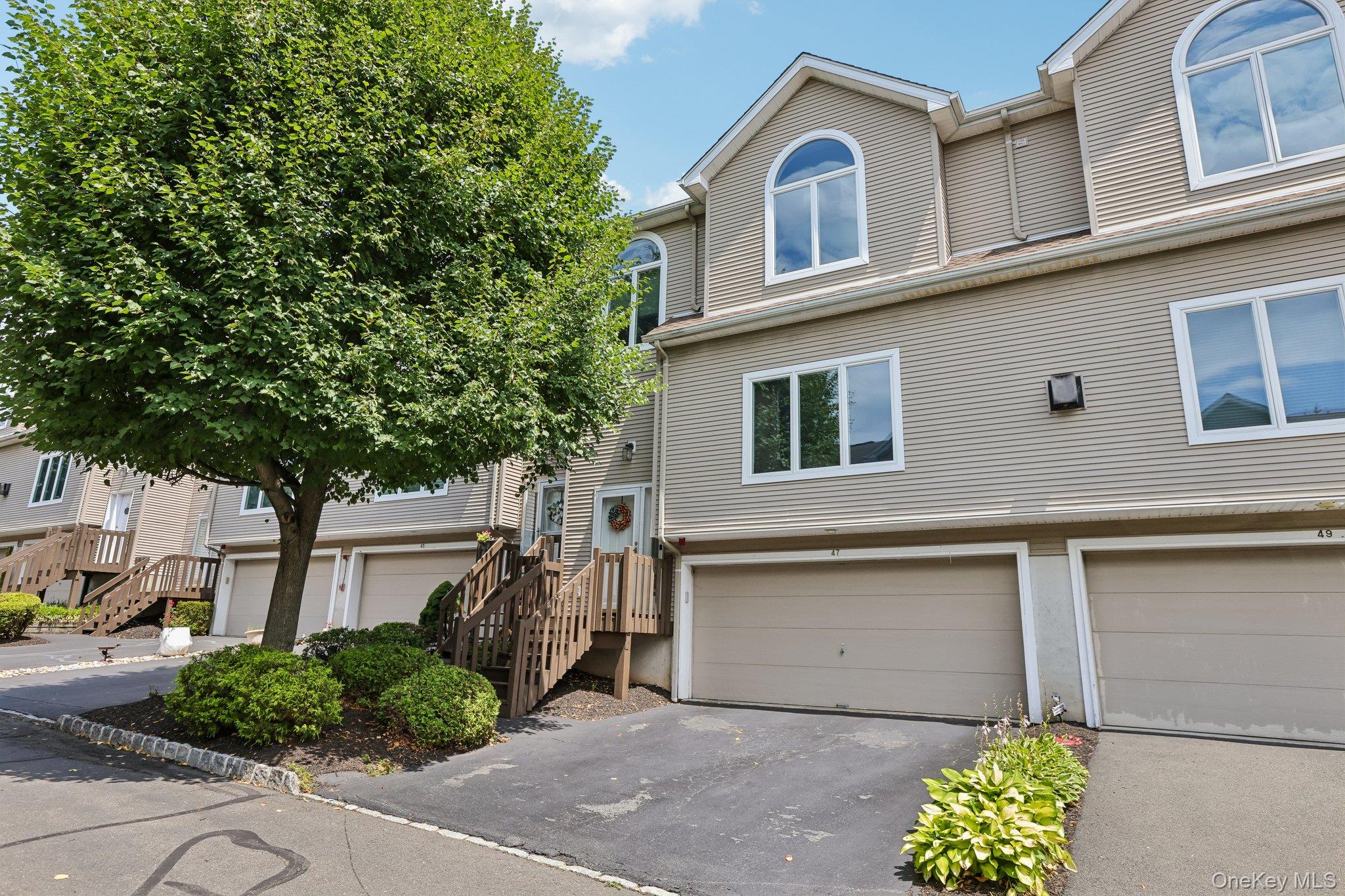 47 Leif Boulevard
