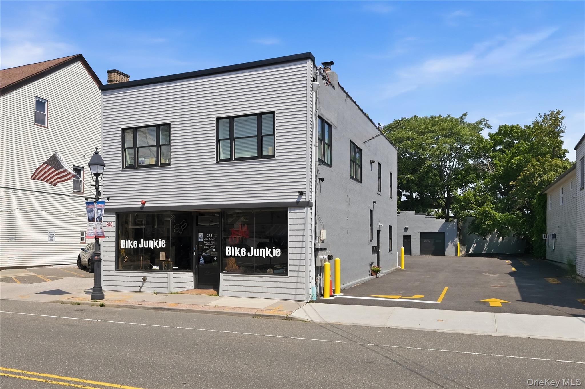 272 Broadway, Bethpage, NY 11714