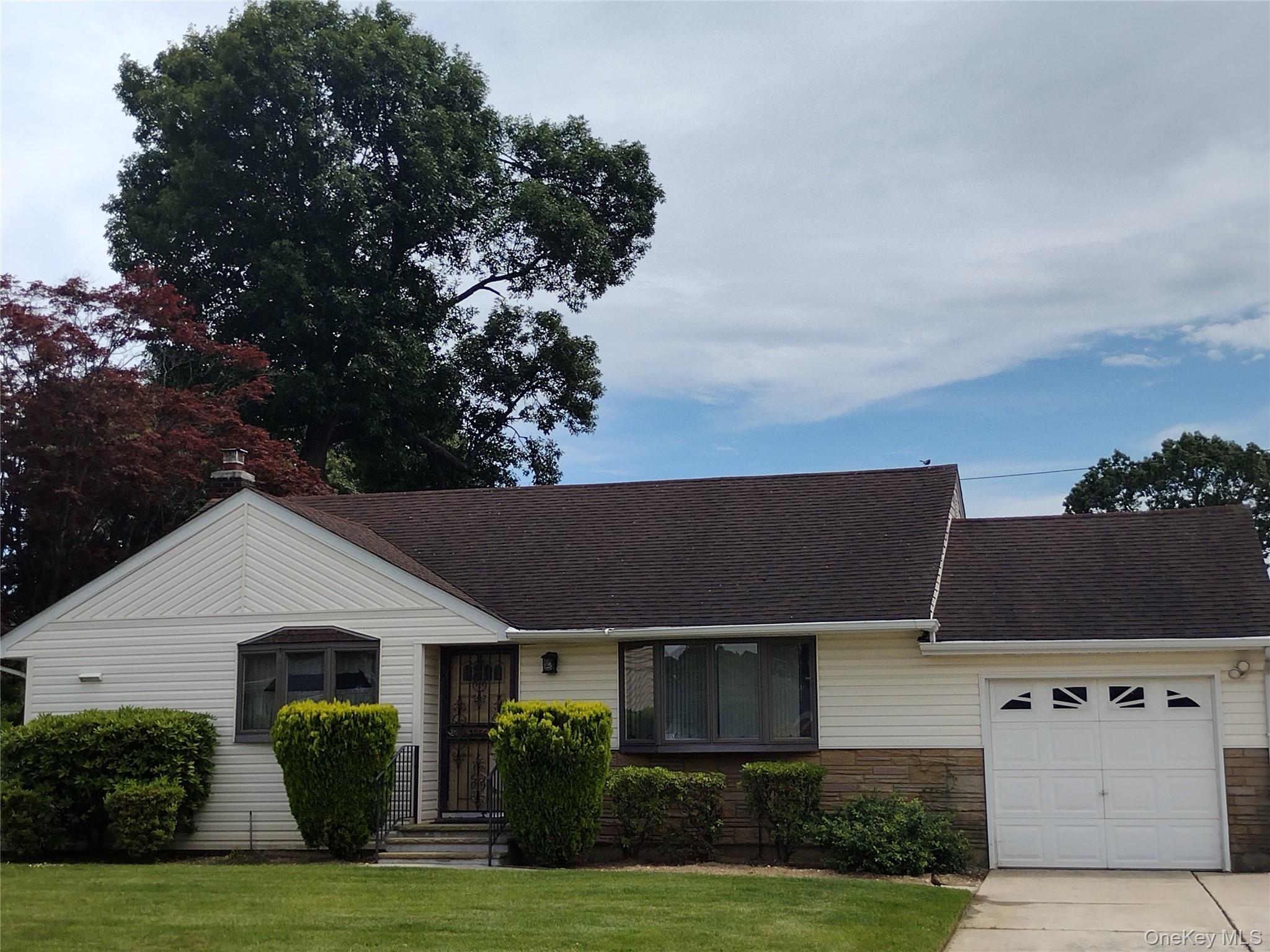 3986 Maplewood Drive