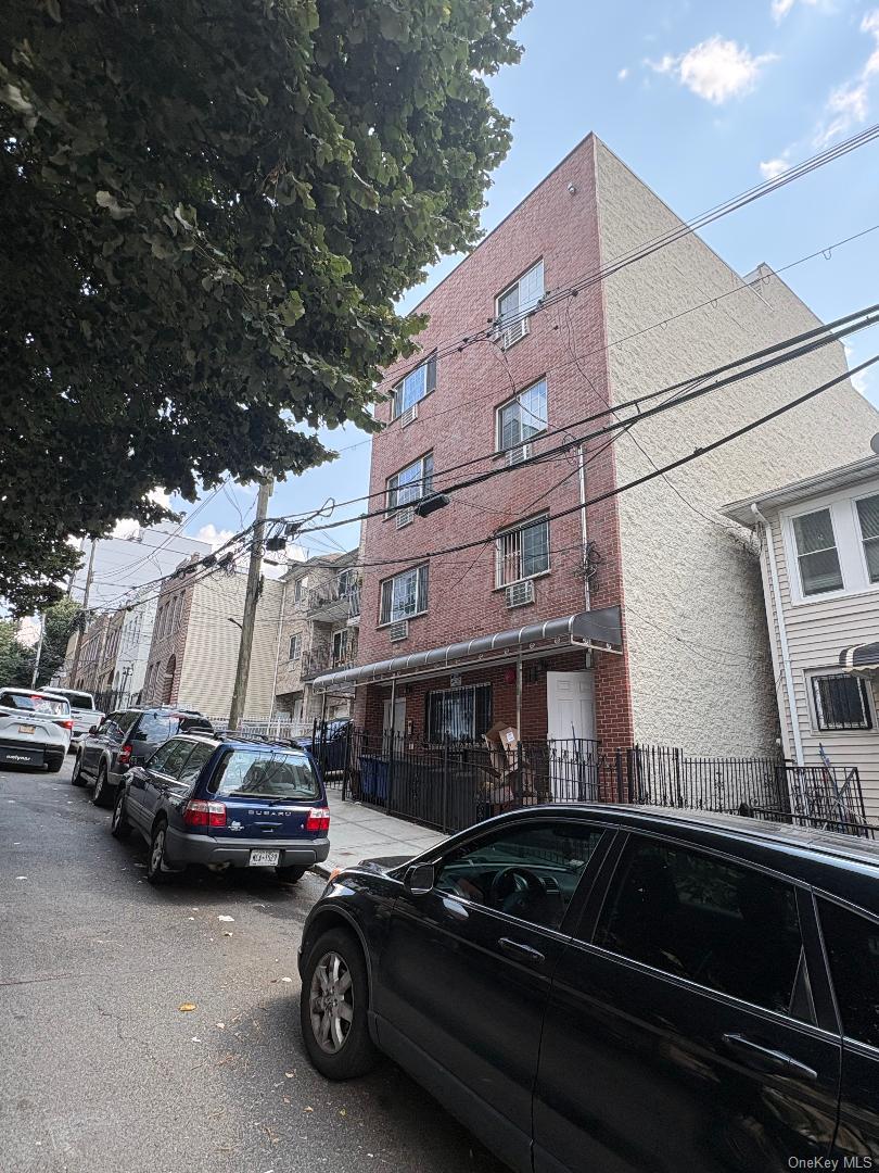 626 E 223Rd St, Bronx, NY 10466