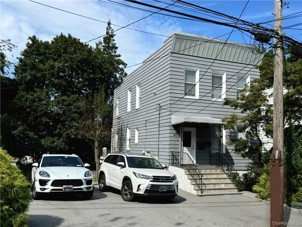 43 McGeory Ave. Unit: 2