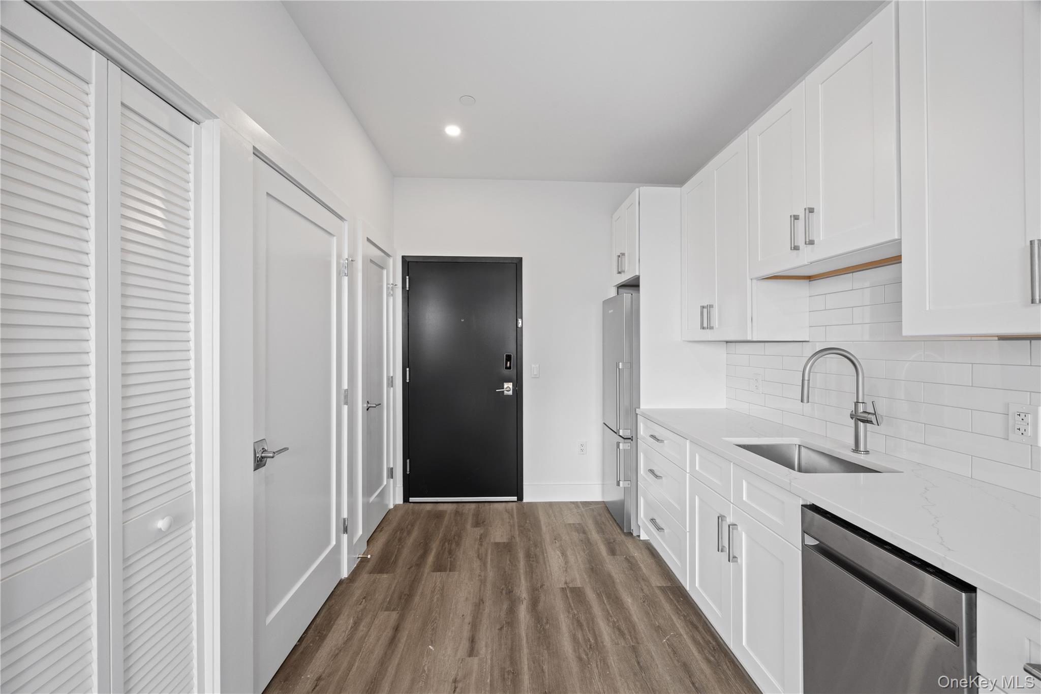 30 Broad Street Unit: 901