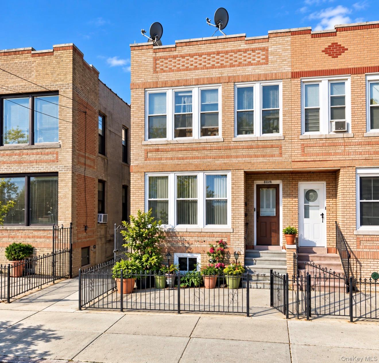 6074 Fresh Pond Road