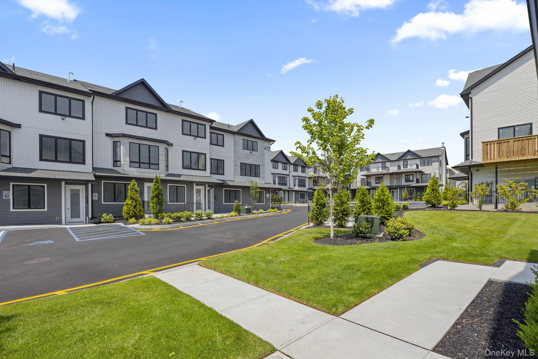470 W Central Avenue Unit 205