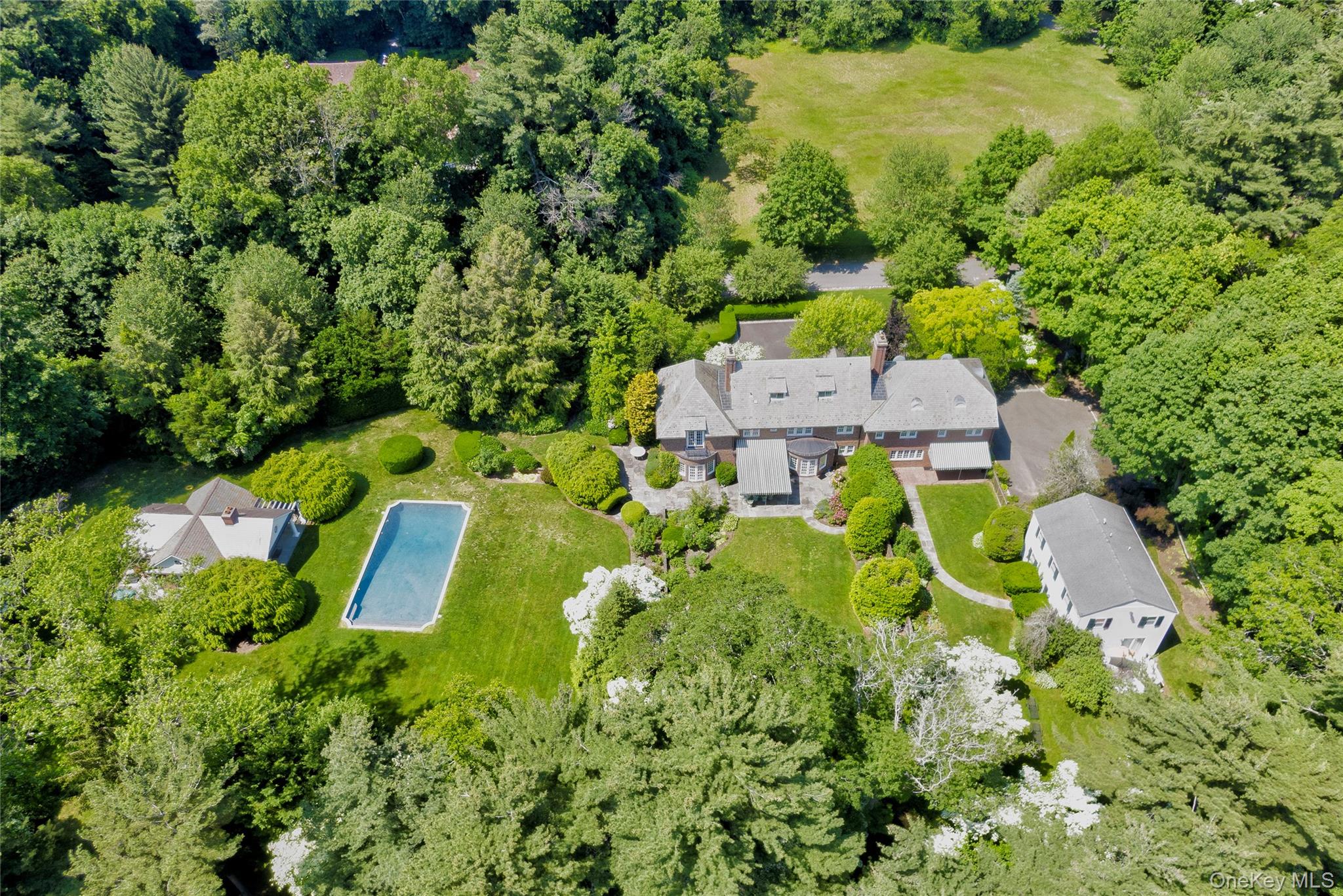 9 Meadow Spring Lane