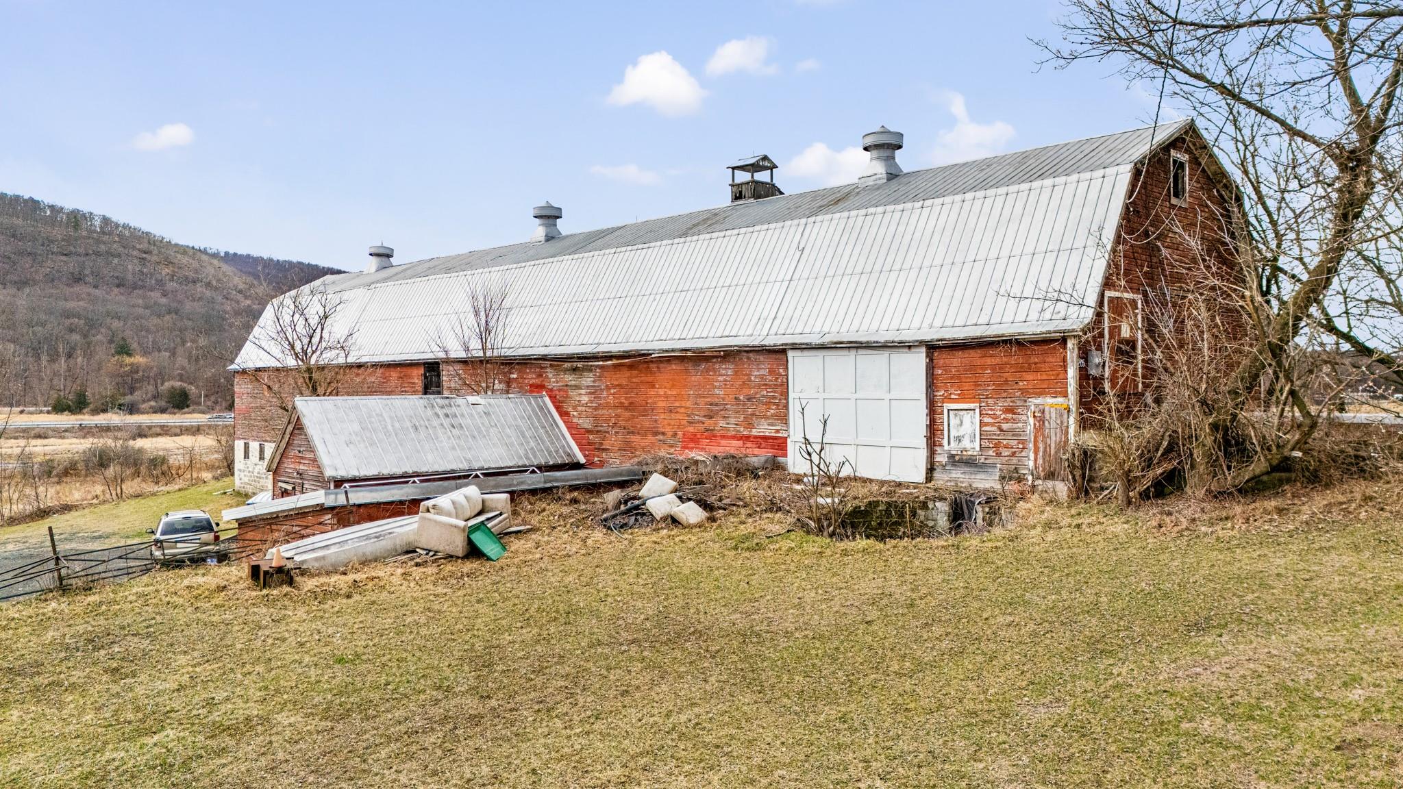207 Greycourt Road
