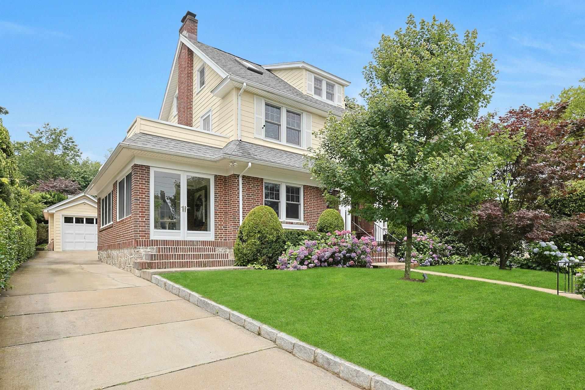 48 Faneuil Place