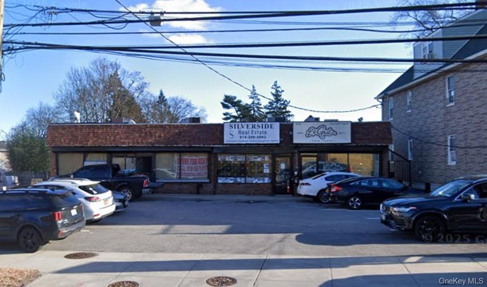 670 Central Park Avenue Unit: 4