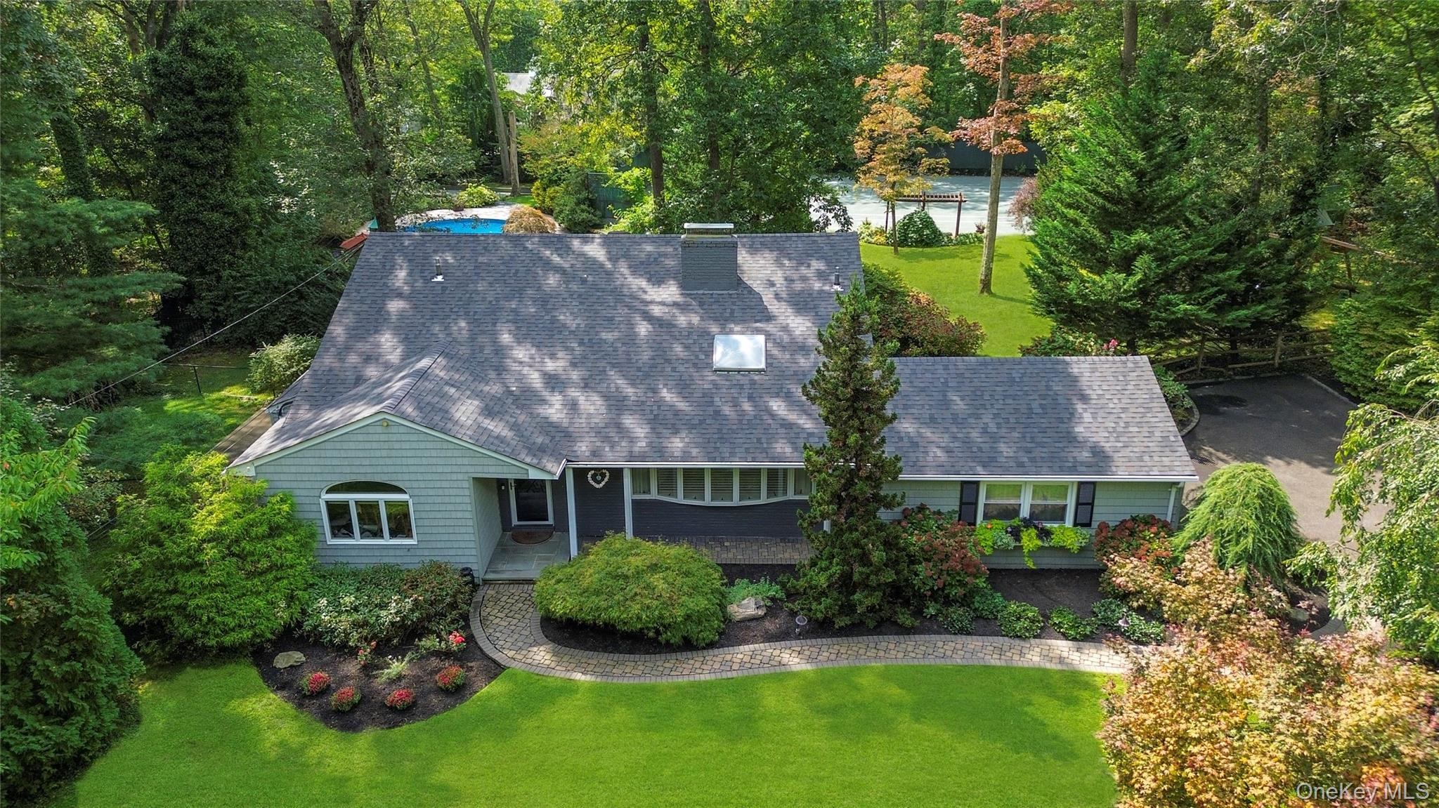 25 Surry Hill Place