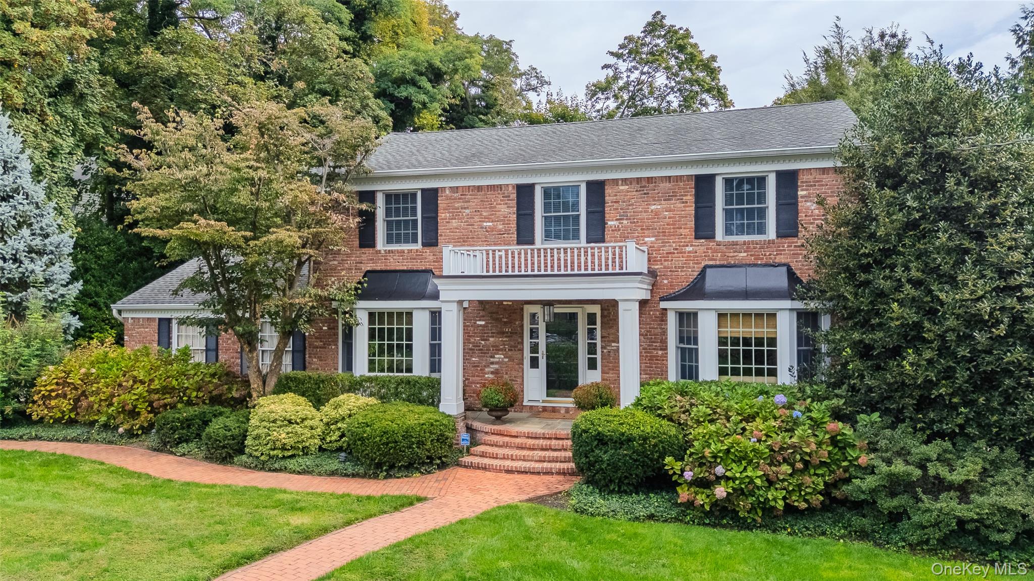 336 Bay Avenue