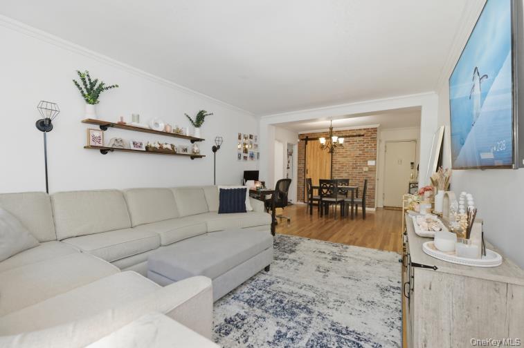 765 Bronx River Road Unit: 2i