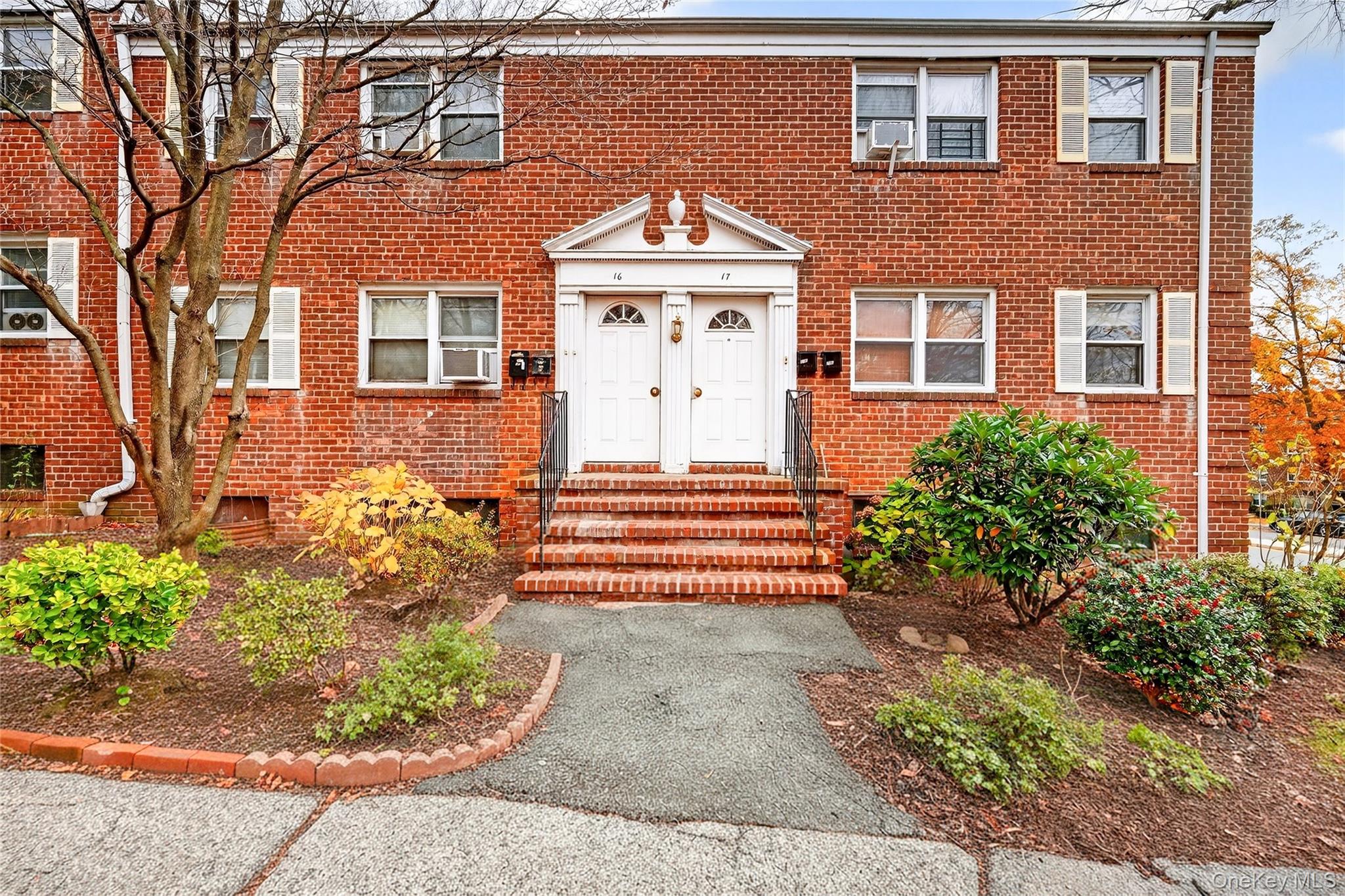 717 Tuckahoe Road Unit: 16A