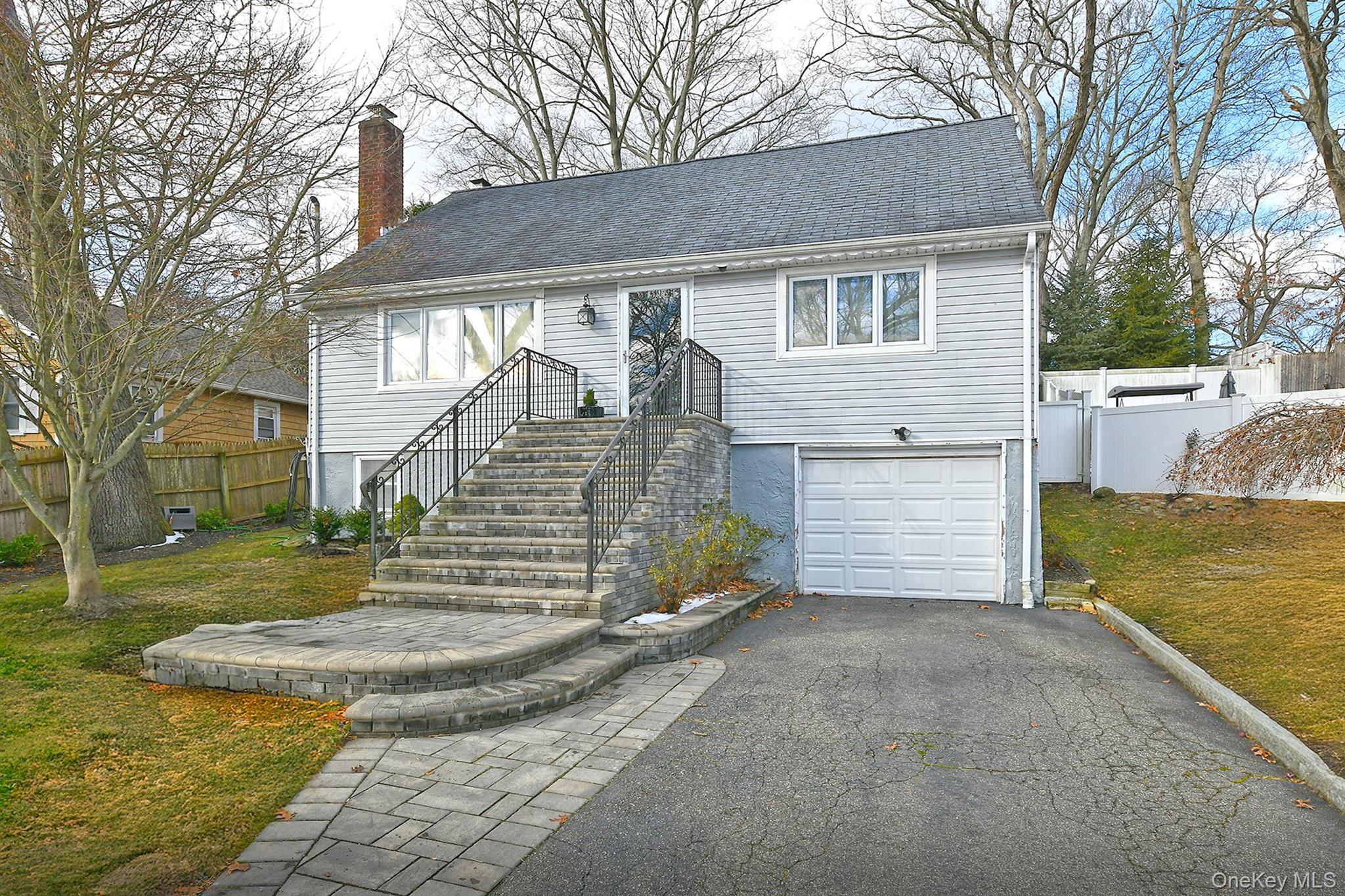 257 Melville Road