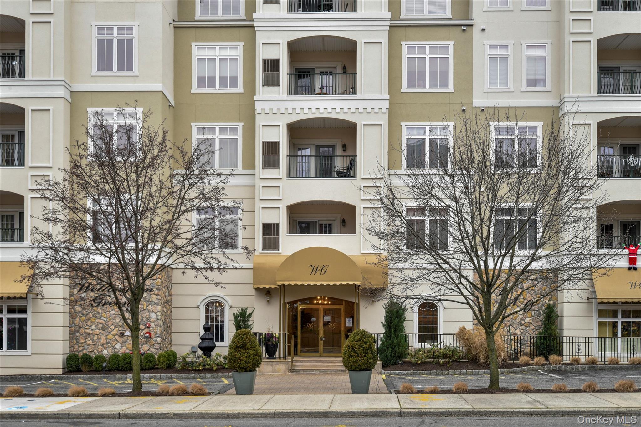 410 Westchester Avenue Unit: 110