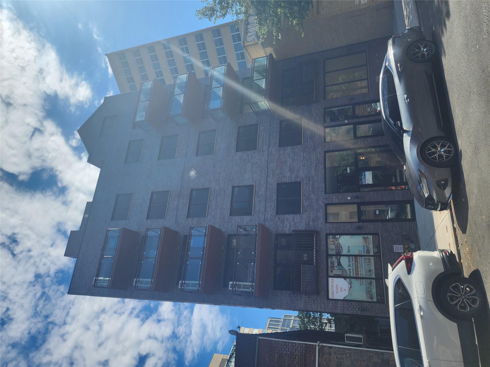 97-30 64Th Ave,Unit 1, Rego Park, NY 11374
