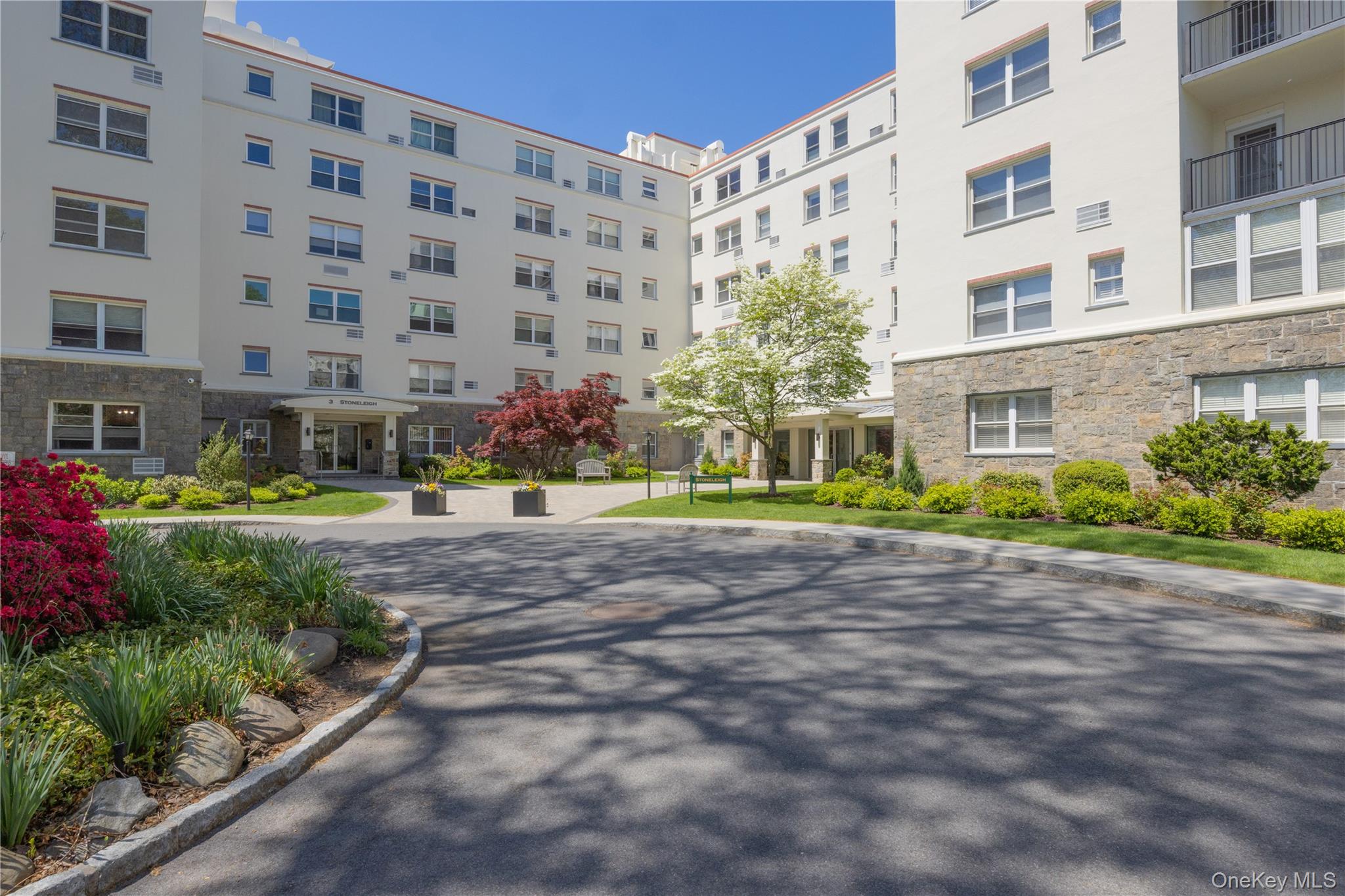 1 Stoneleigh Unit: 5M