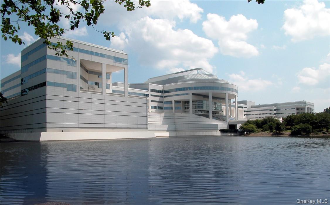 800 Westchester Avenue Unit: N-641