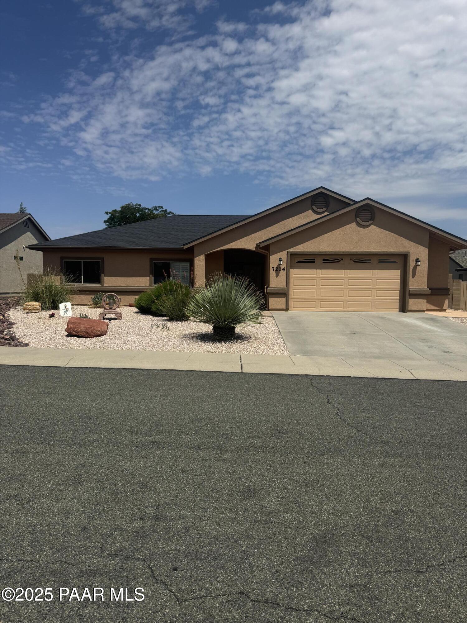 7214 E Sablewood Drive