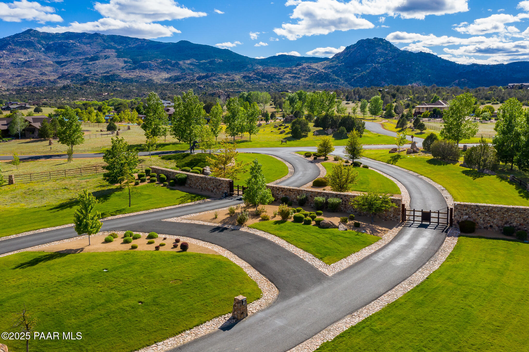 4605 W La Porte Circle