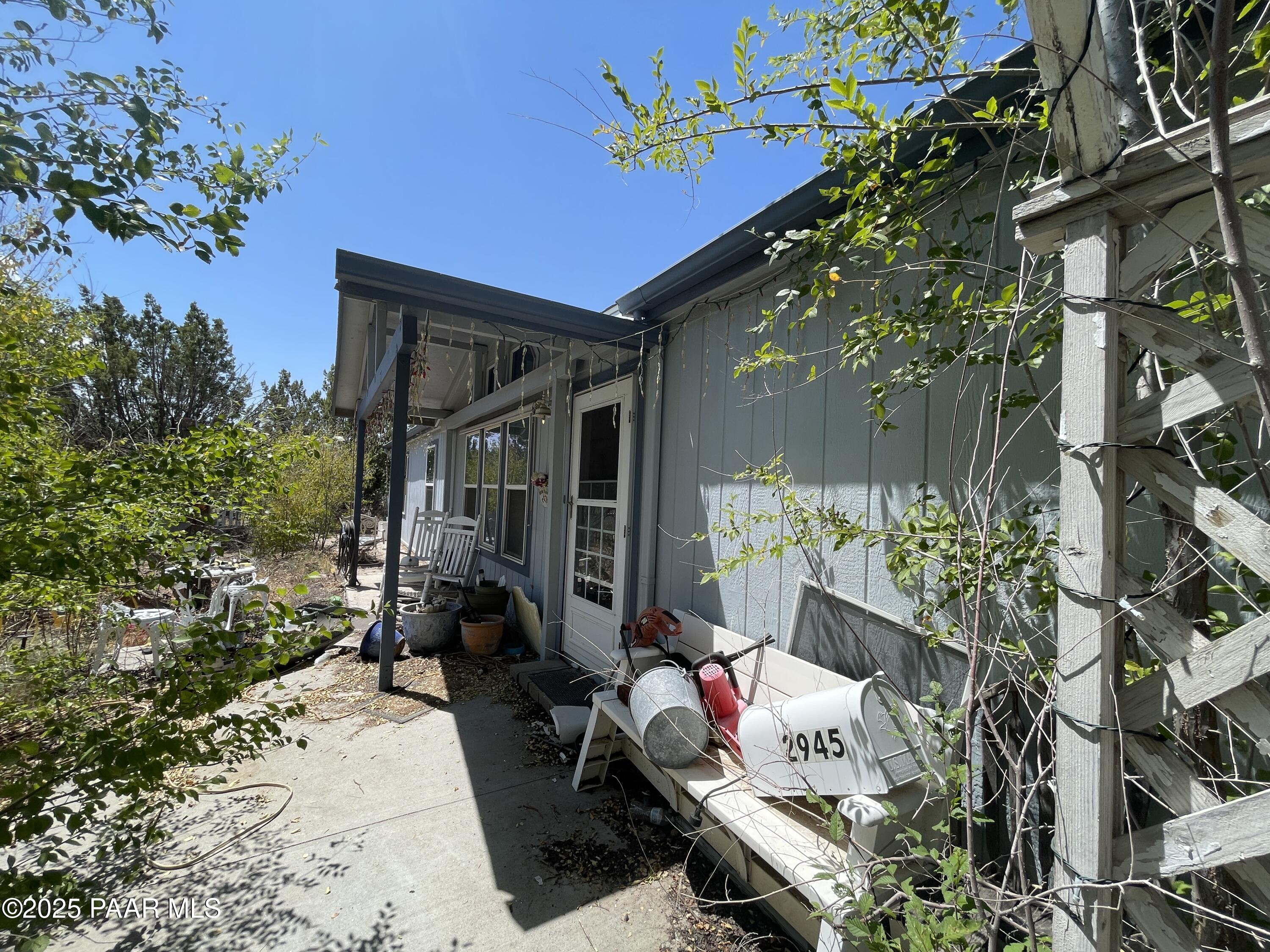 2945 N Road 5