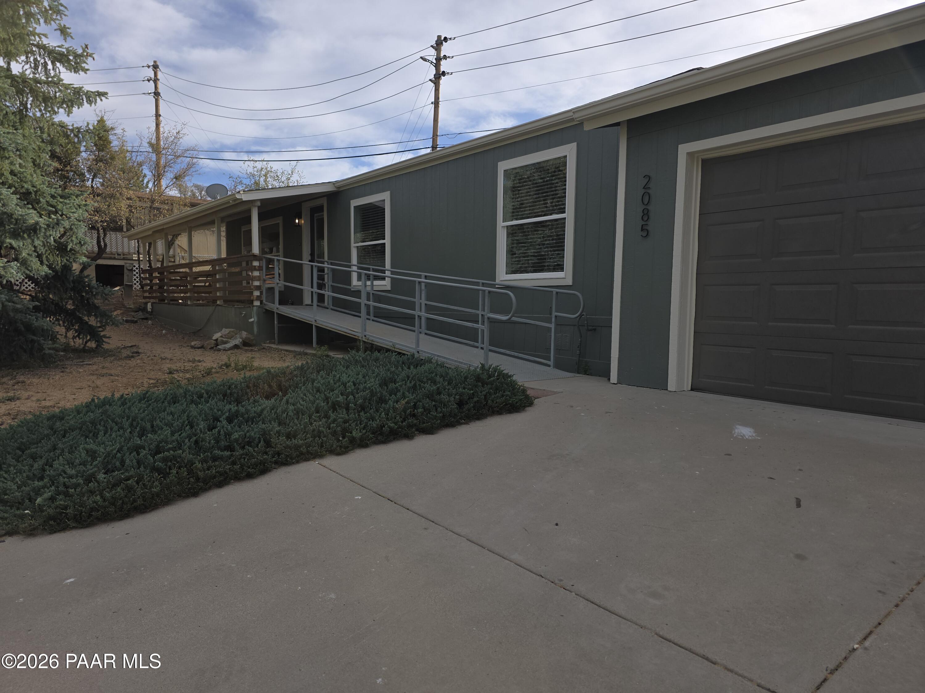 2085 E Prescott Canyon Circle