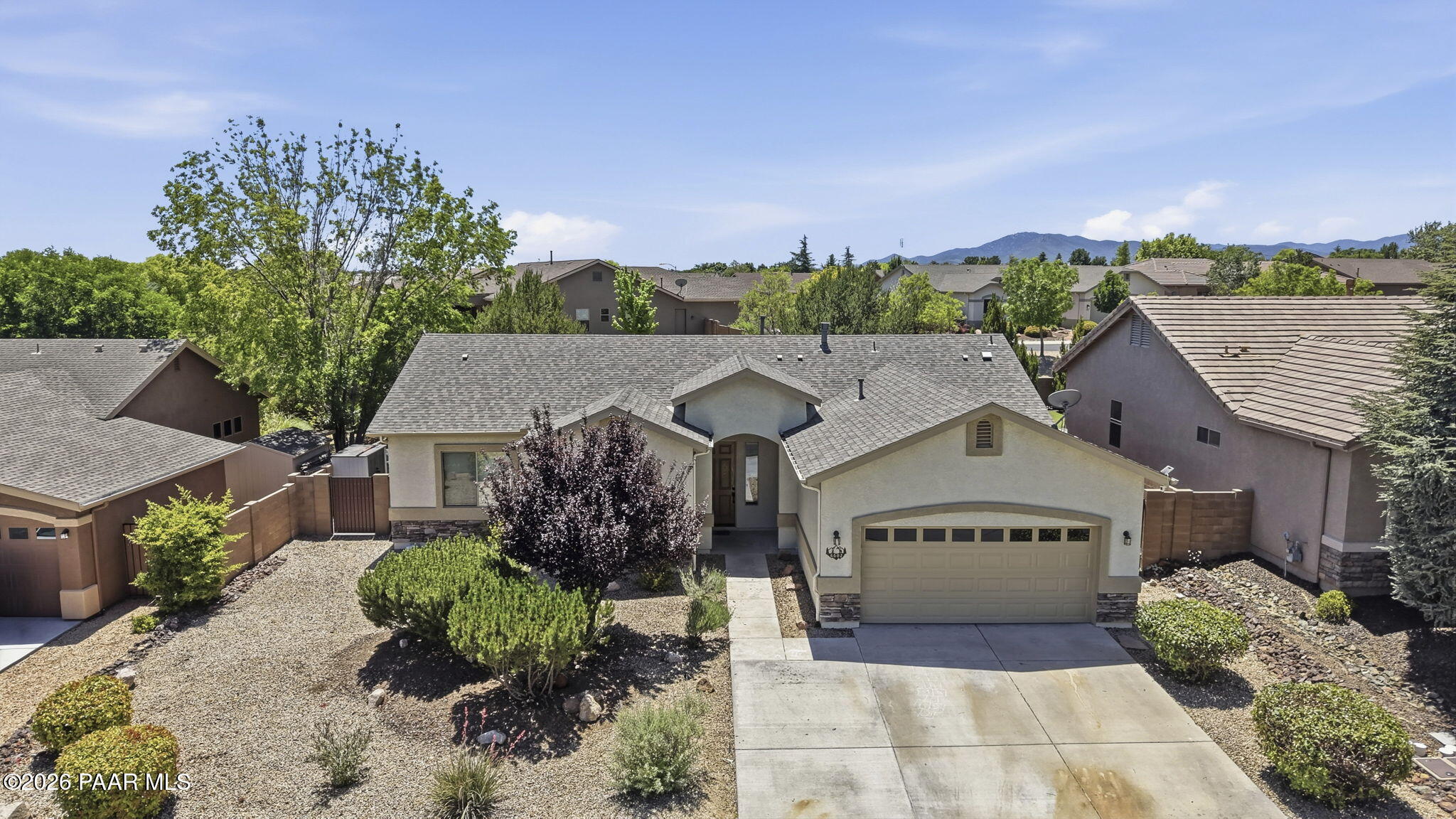 6602 E Stratford Drive