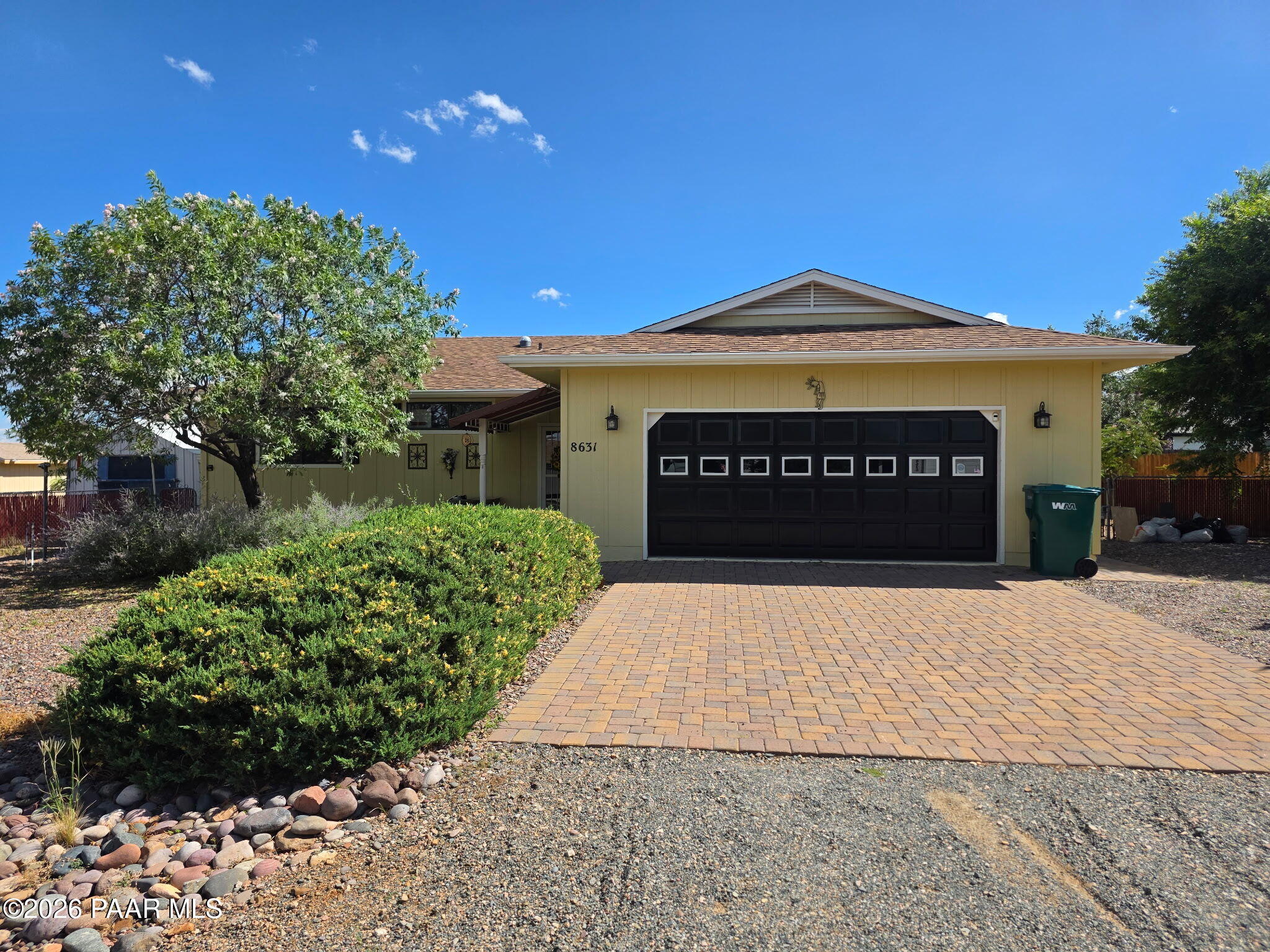 8631 E Ringo Drive