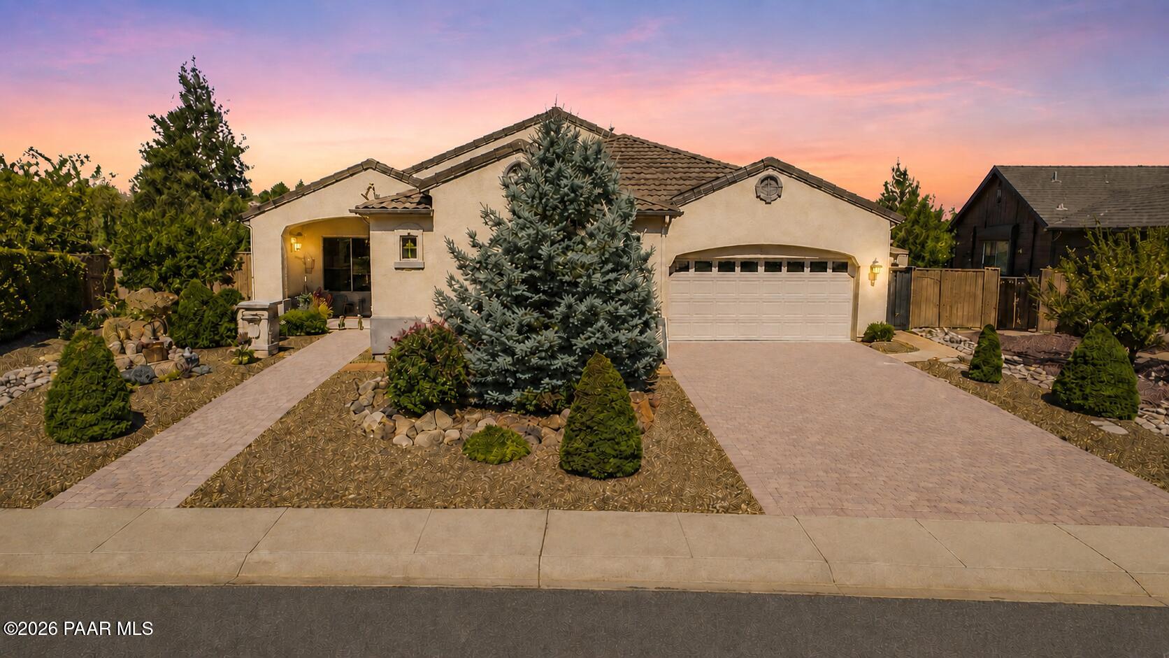 8192 N Sable Way
