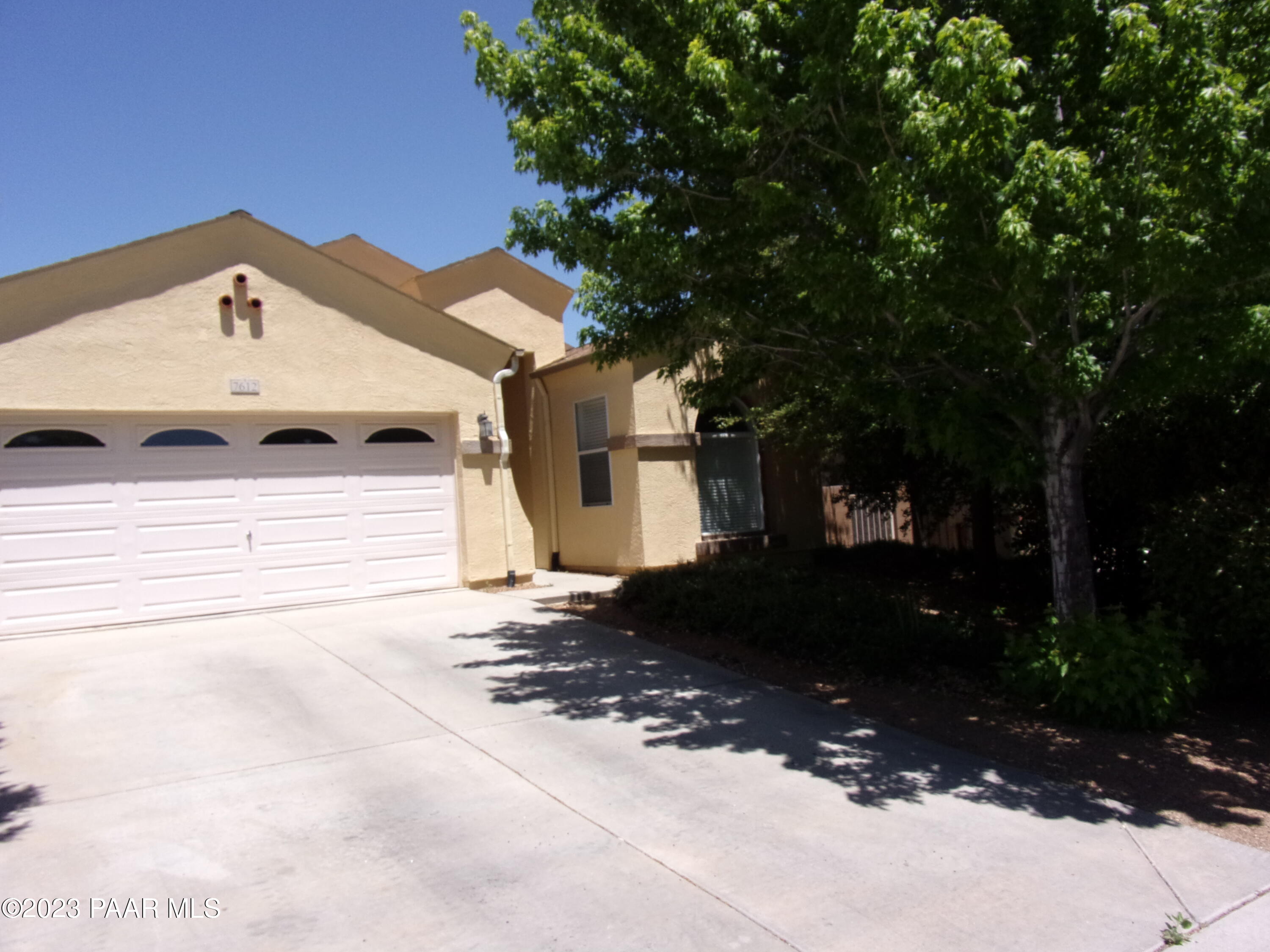 7612 E Dusty Boot Road