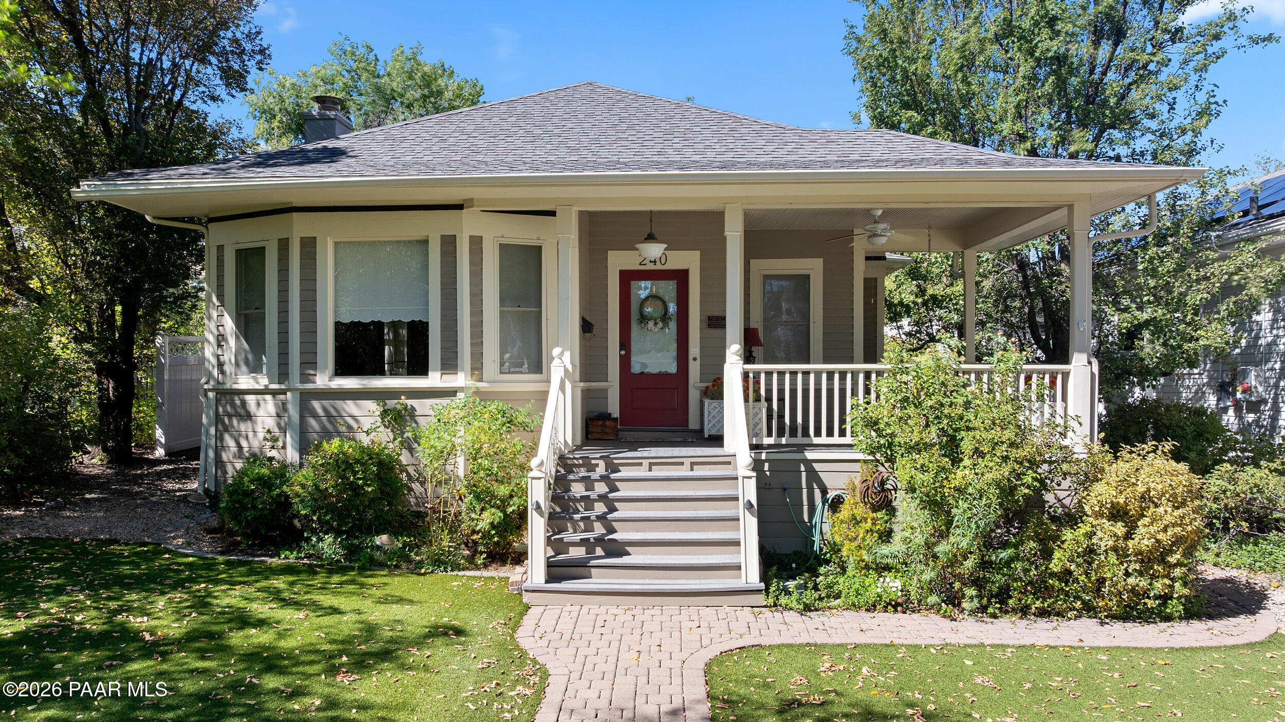 240 S Mount Vernon Avenue