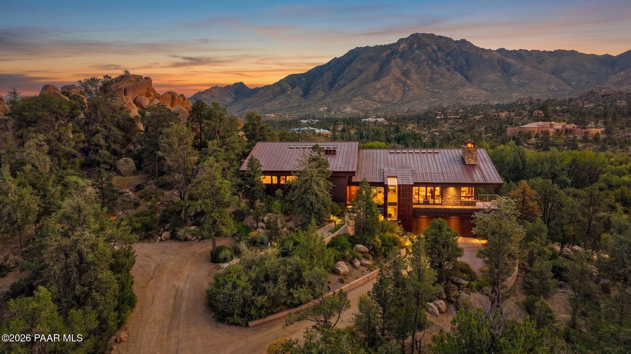 4695 W Distant View Trail