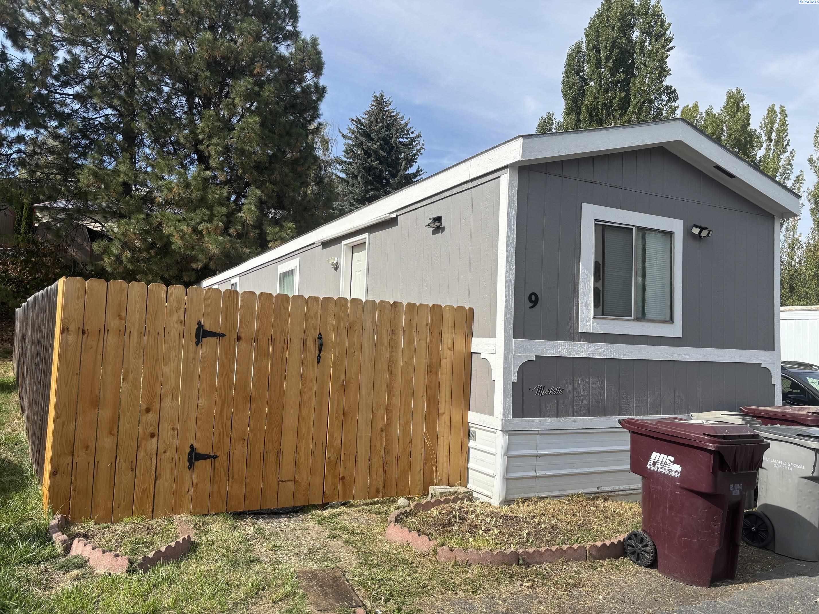 1165 S Grand Ave Unit 9