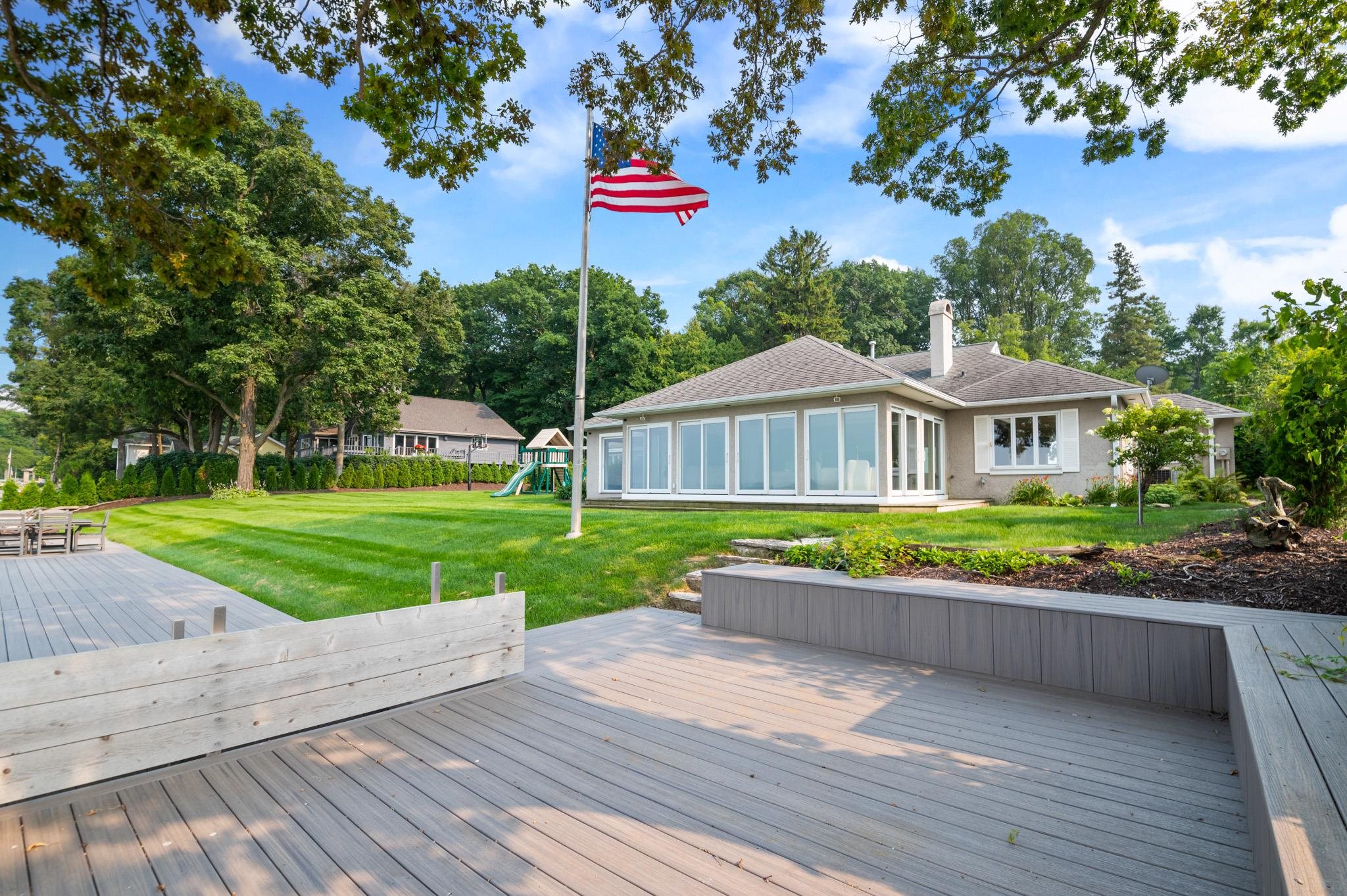 5901 SHORE ACRES Road