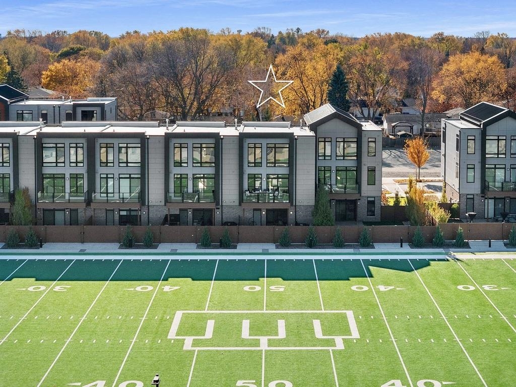 1108 BROOKWOOD Drive