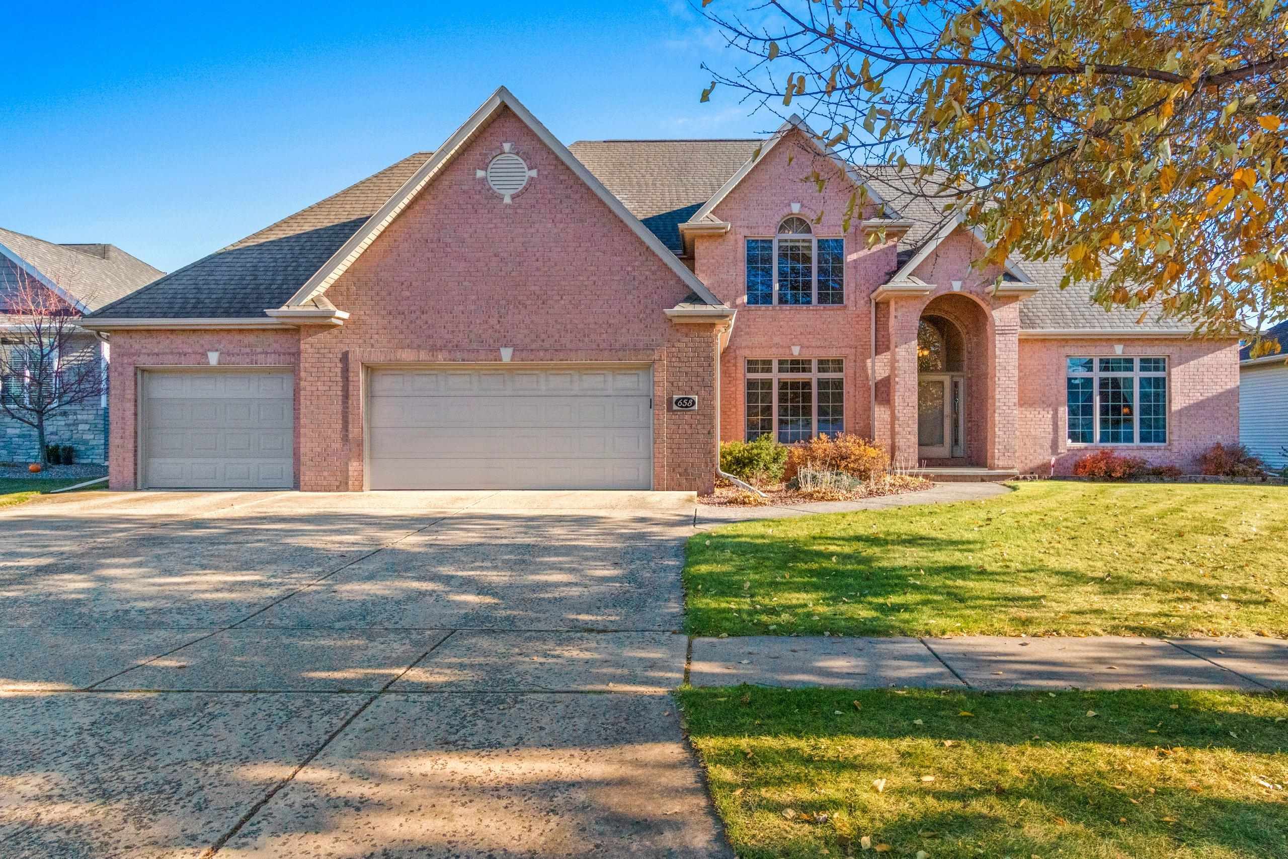 658 BLACK EARTH Drive