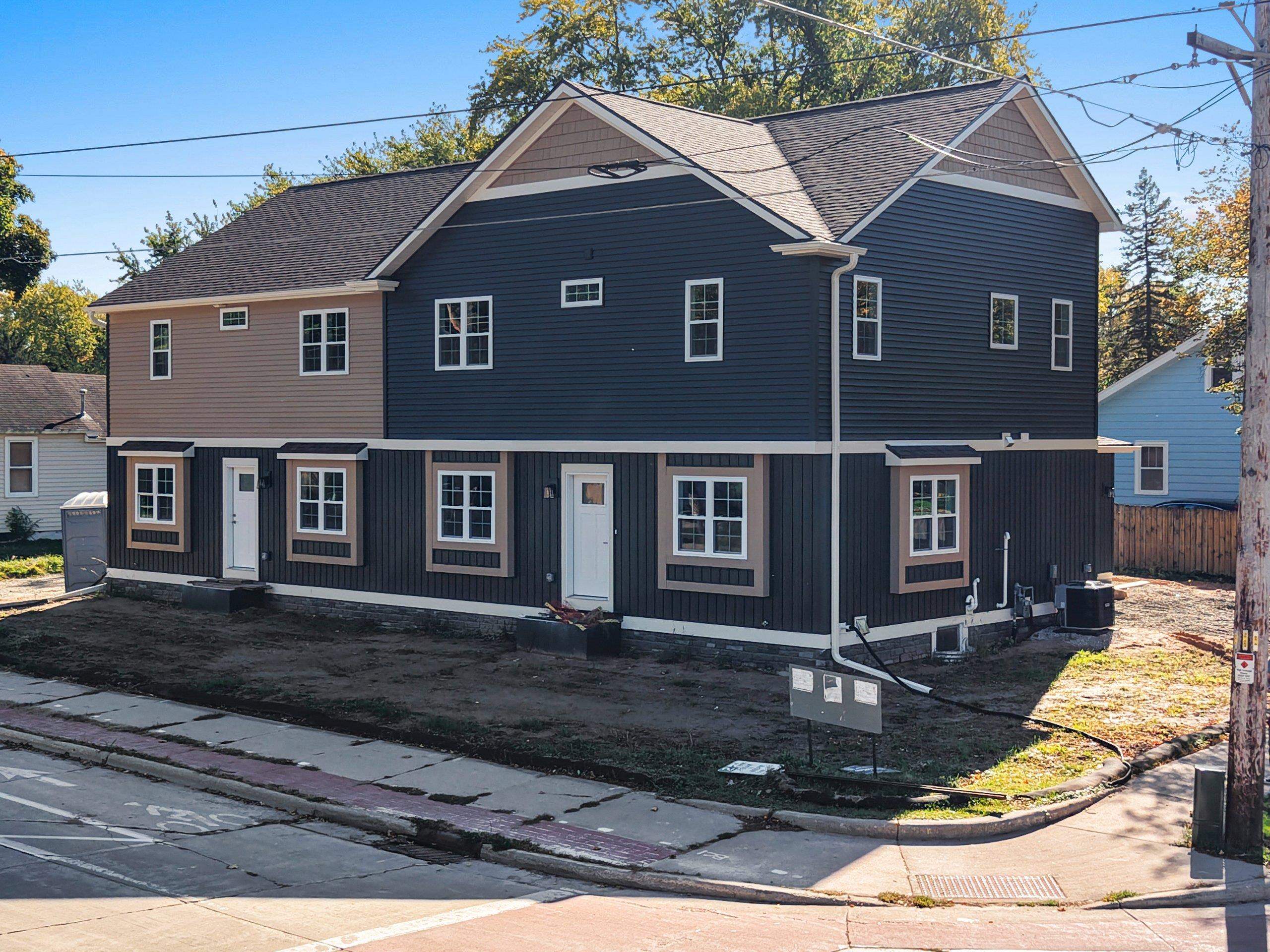 1300 E WALNUT Street