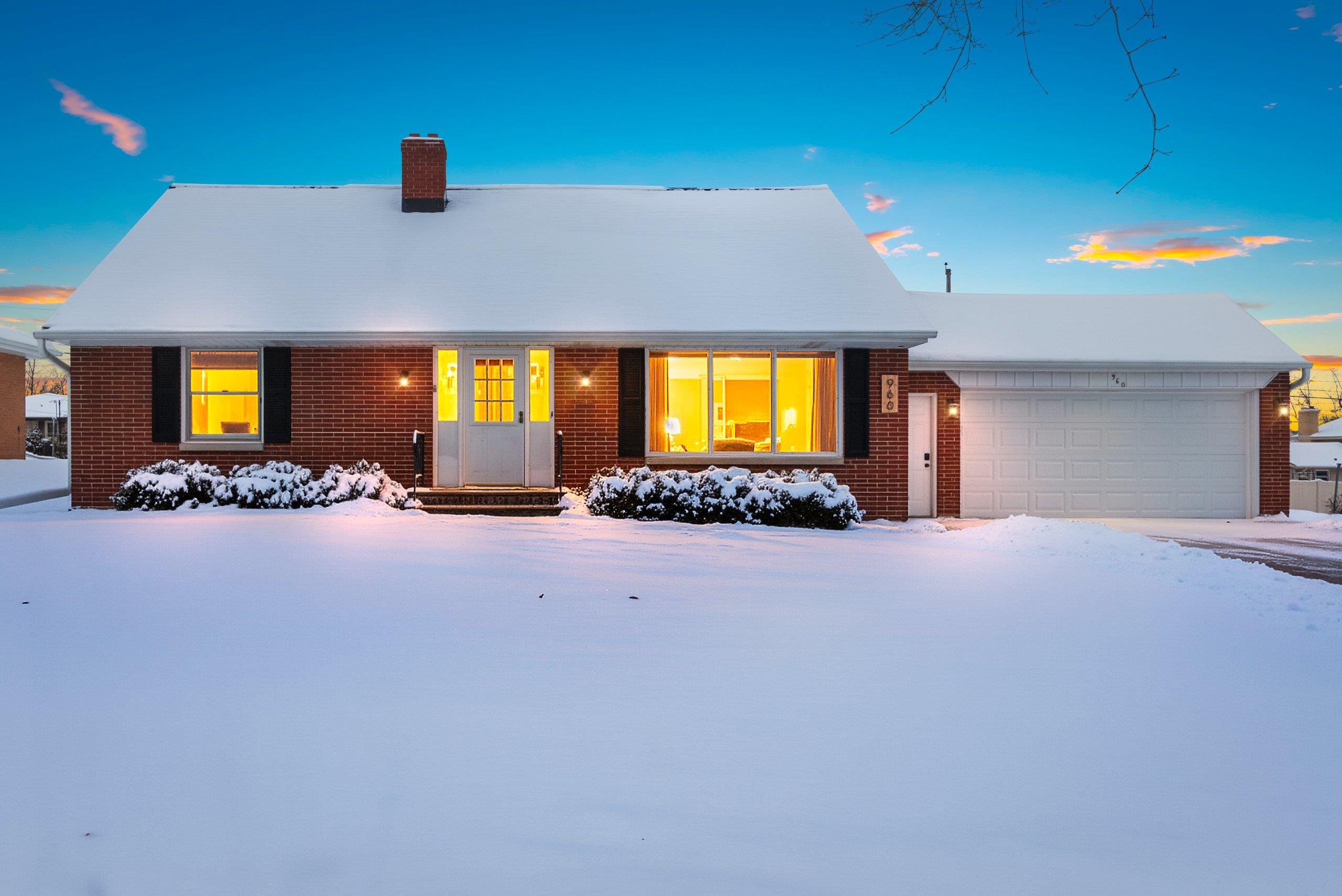 960 WATERMOLEN Avenue