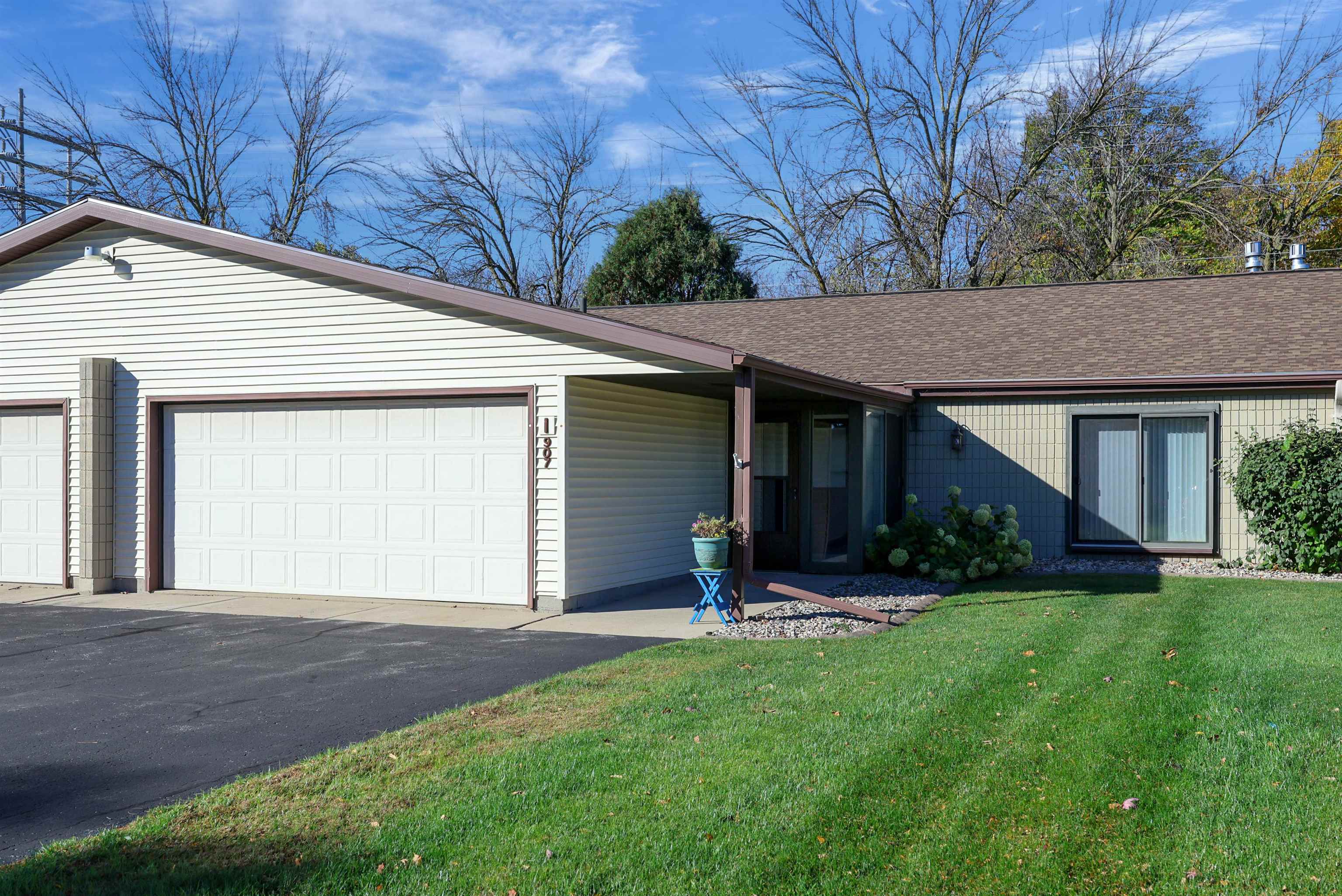 907 Jacobsen Road Unit I
