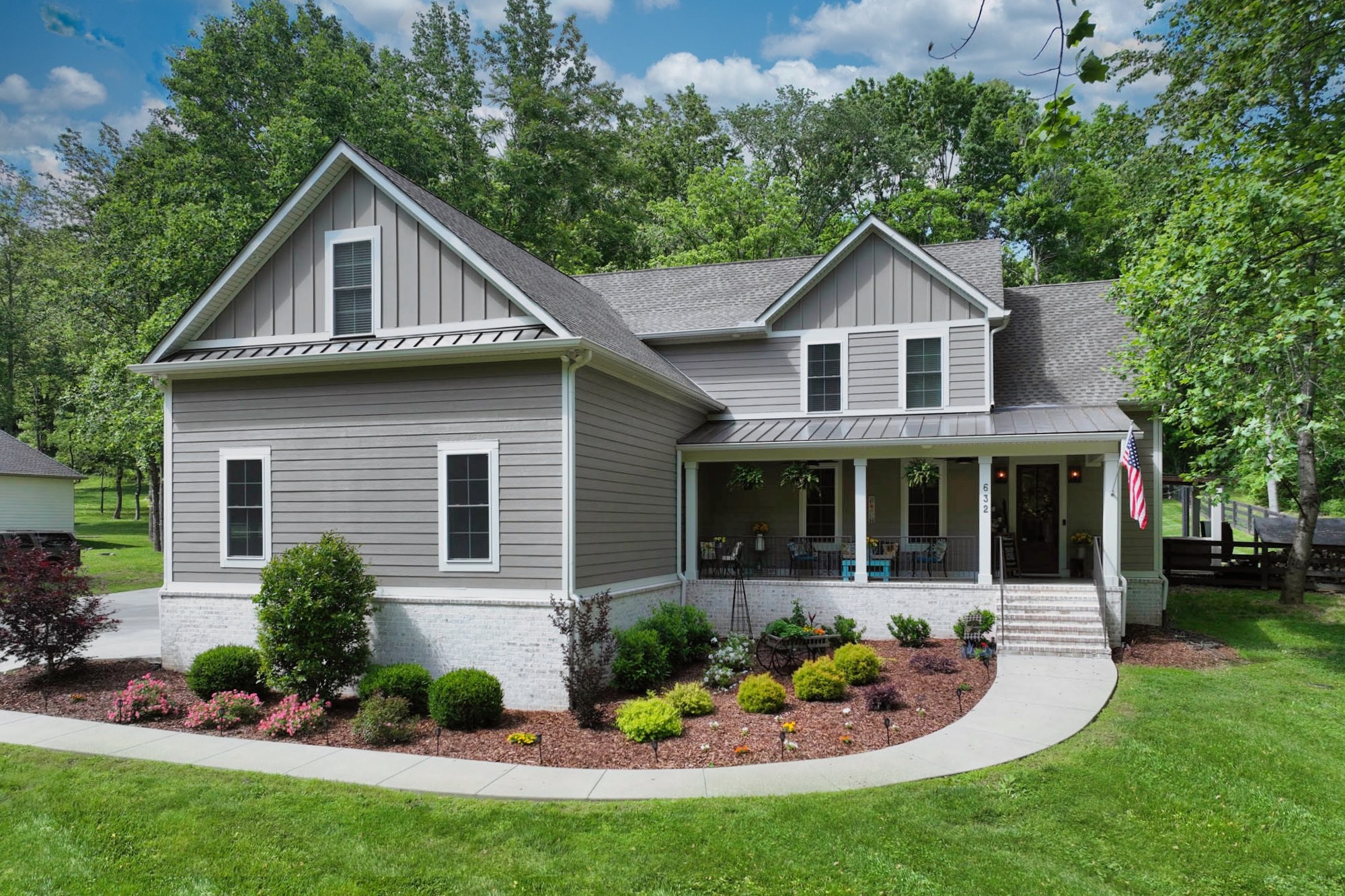 632 Weeping Willow Rd