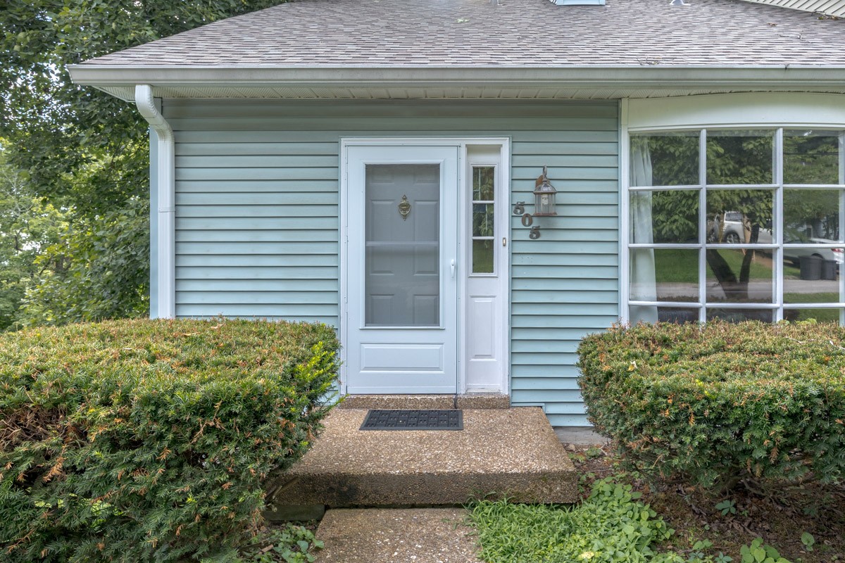 505 Stacy Square Ter Unit: 505