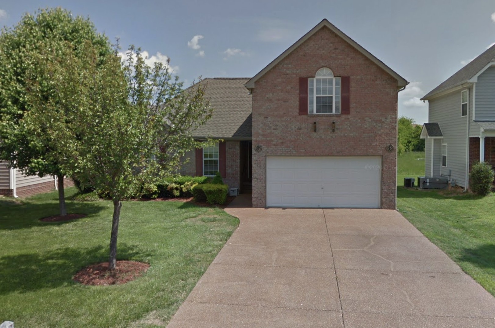 2639 Danbury Cir