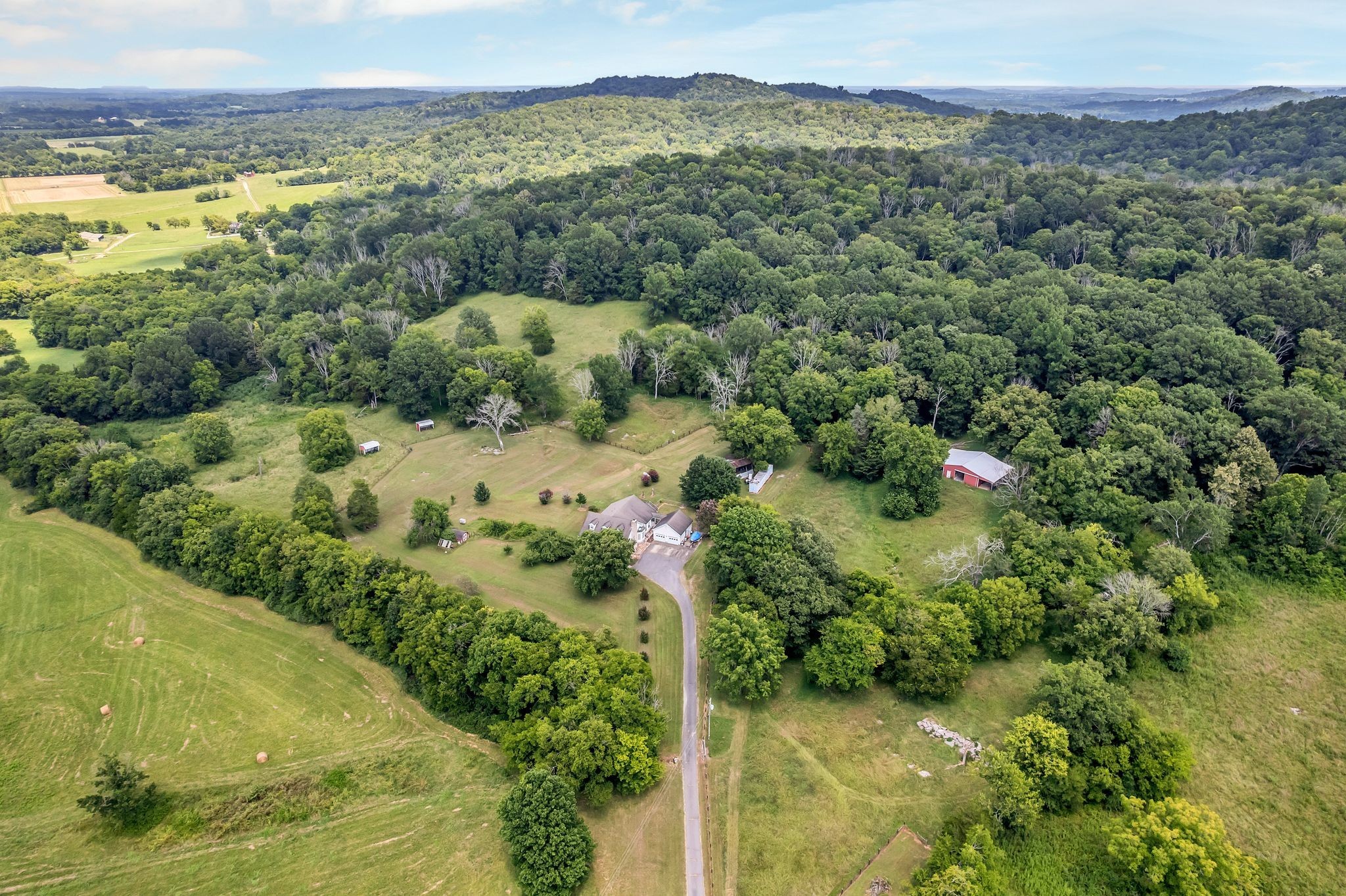 160 Sinking Creek Rd
