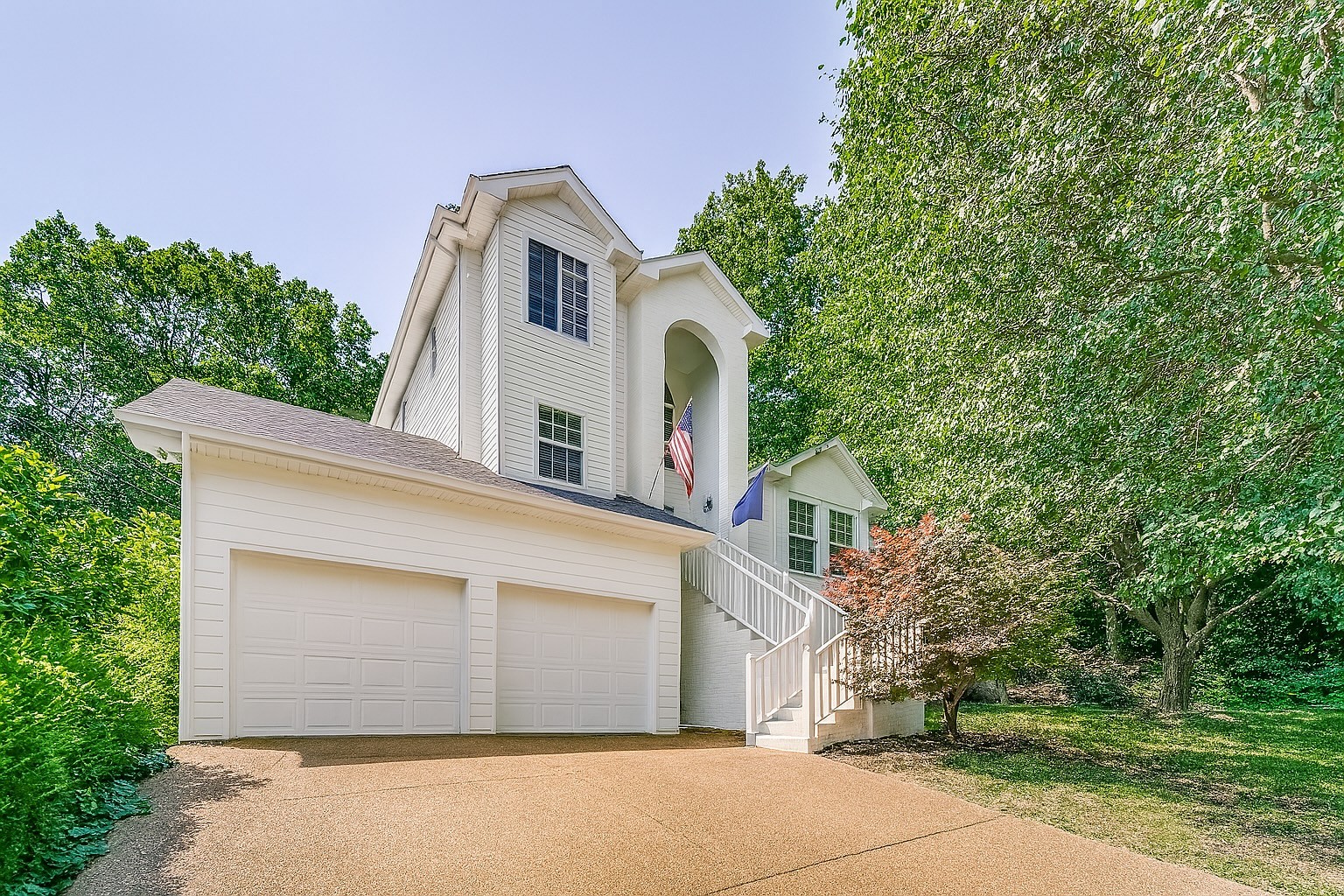 221 Walking Horse Hill