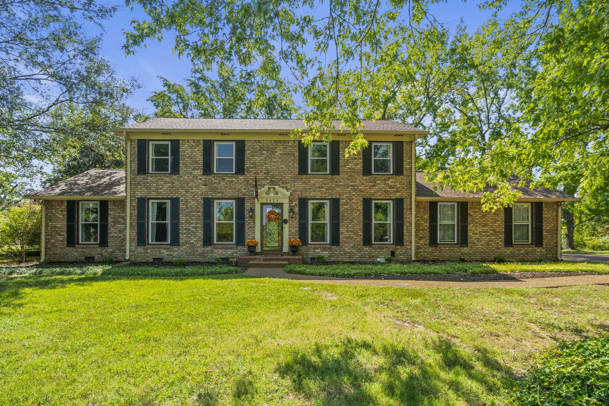 5629 Highland Way