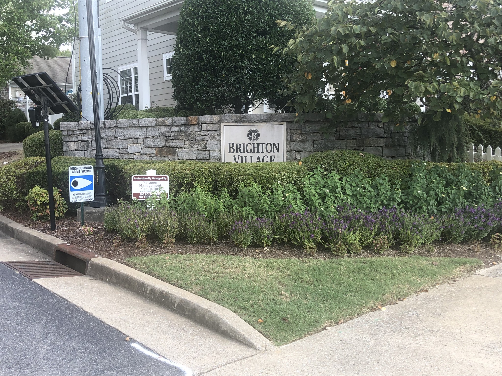 4845 Bevendean Dr Unit: E10