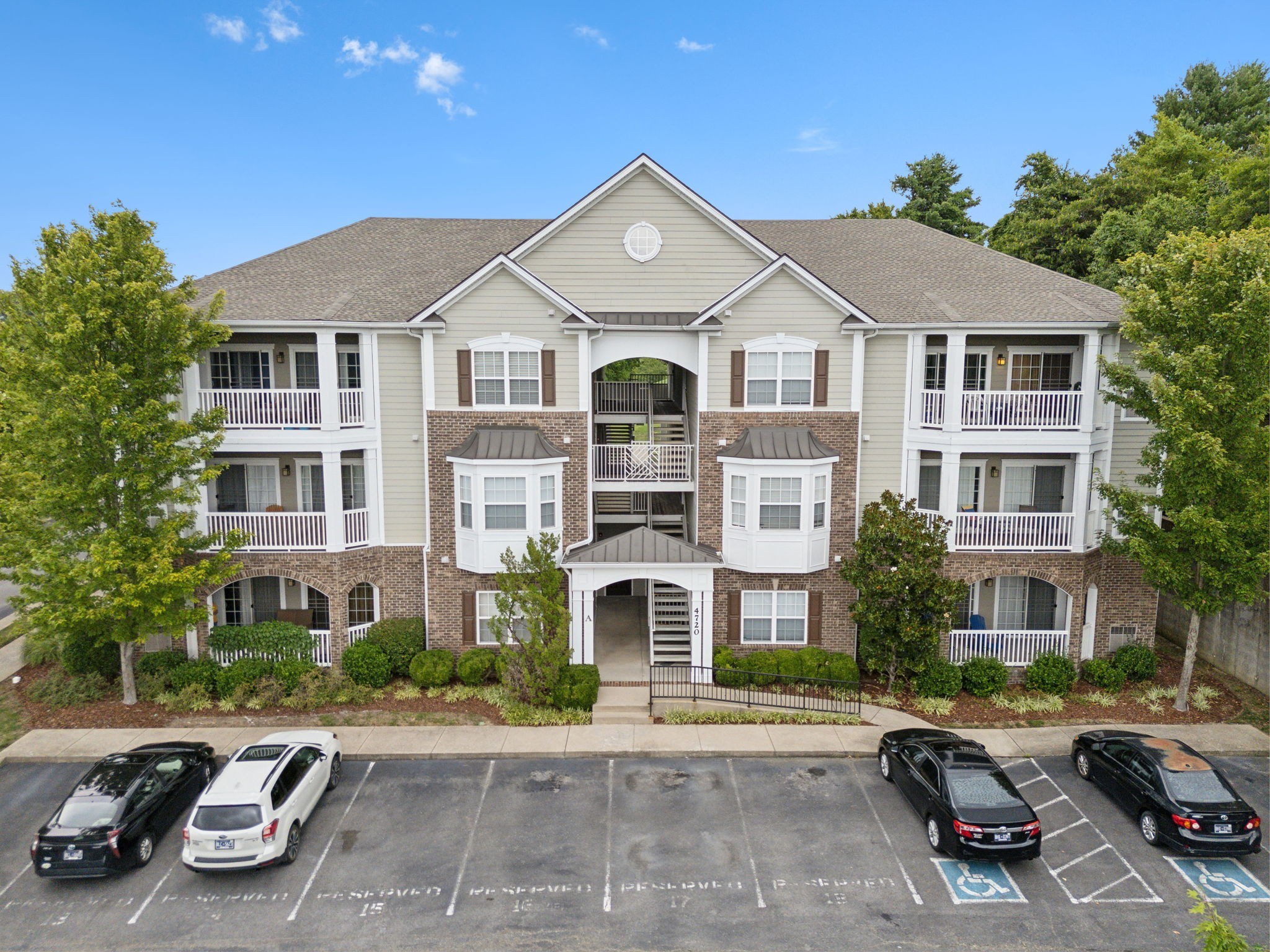 4720 Brighton Village Dr Unit: A8